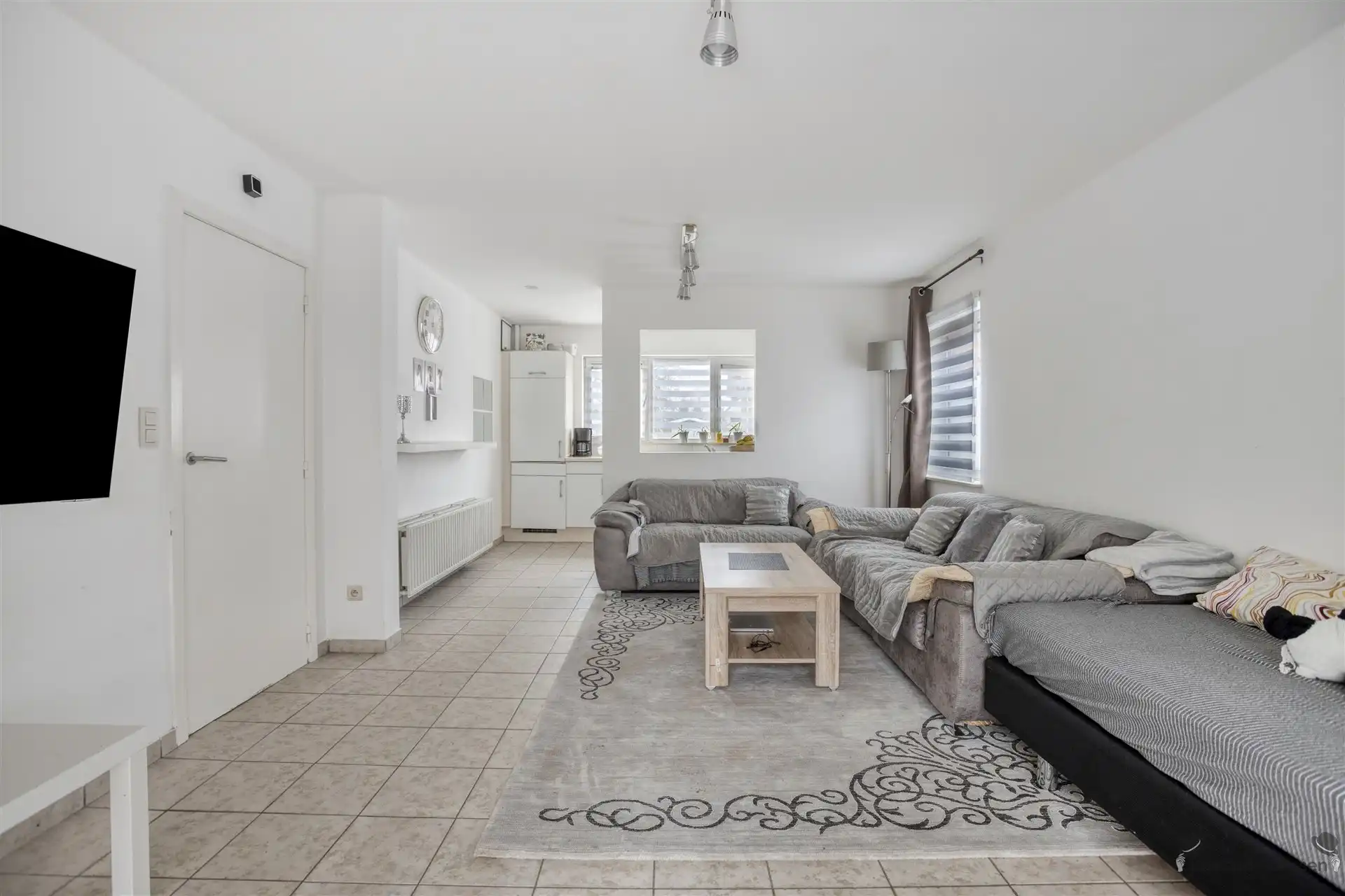 Unieke kans als verhuur opbrengsteigendom of ruime gezinswoning te Leopoldsburg! foto 3