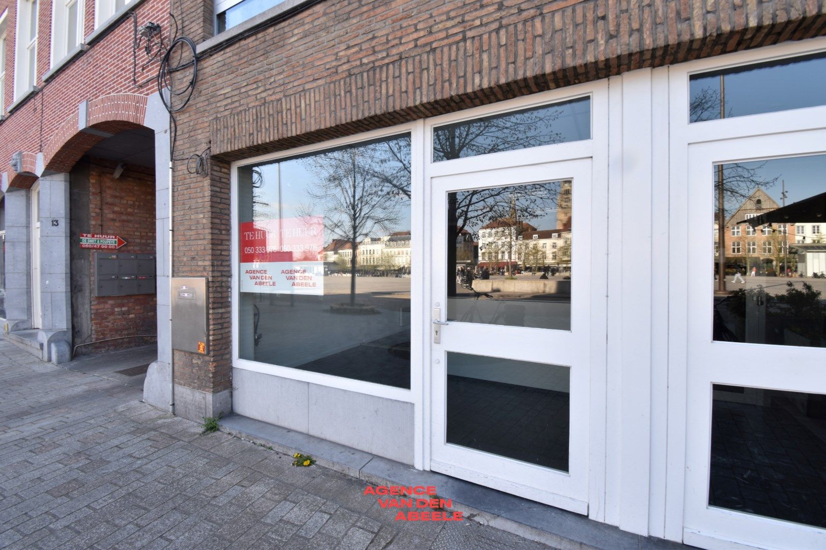 Ruime kantoorruimte ( 95 m2 ) gelegen op 't Zand te Brugge  foto 16