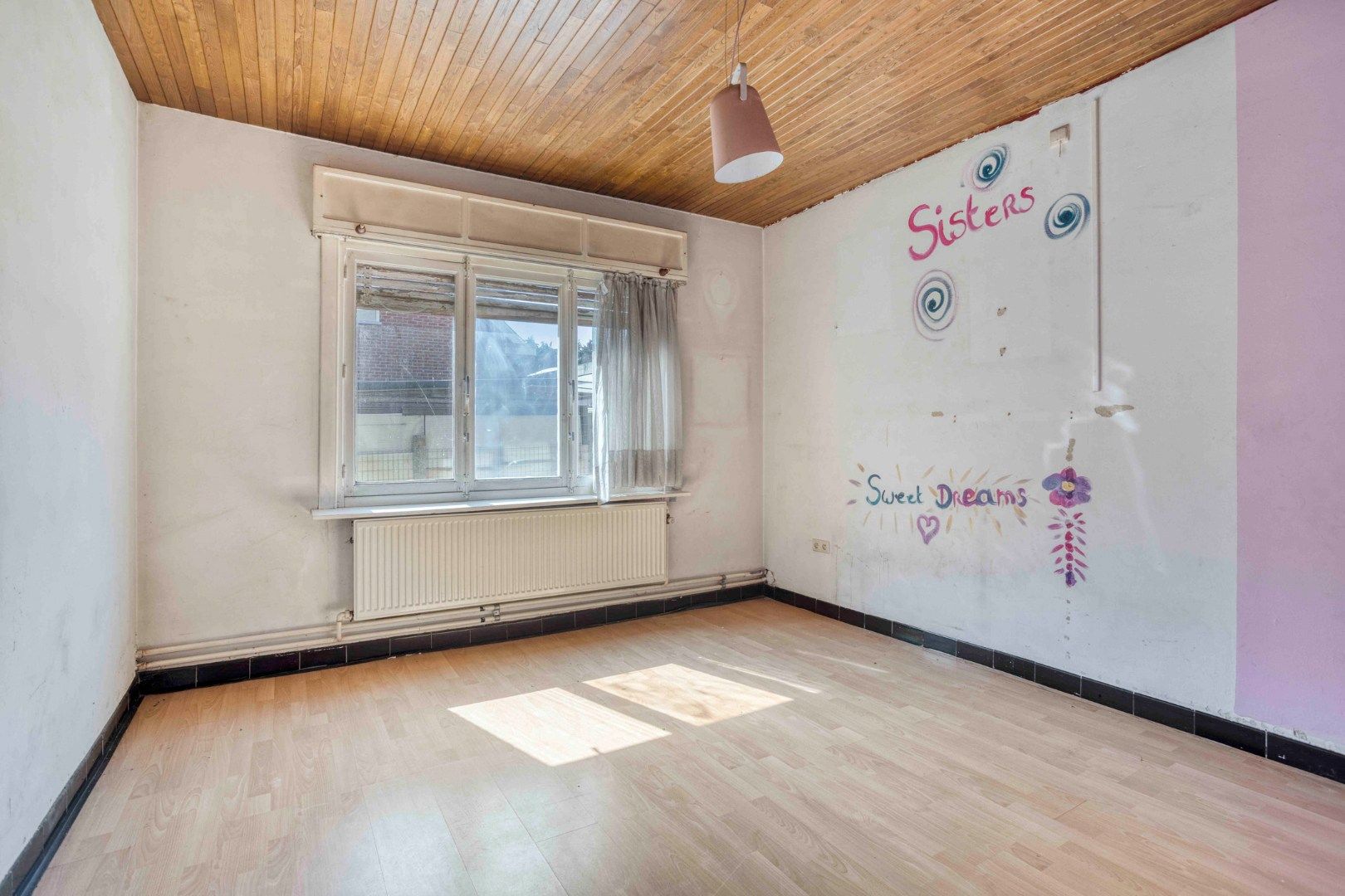 Te renoveren woning, rustig en landelijk gelegen op 1.265 m² nabij het centrum ! foto 9