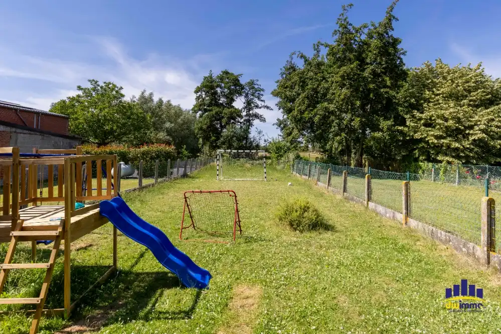 Ruime halfopen bebouwing met grote tuin in Lochristi opp. 688m² foto 16