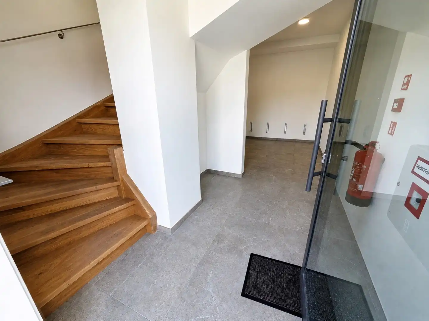Hip appartement met loftvibes - Pius X foto 27