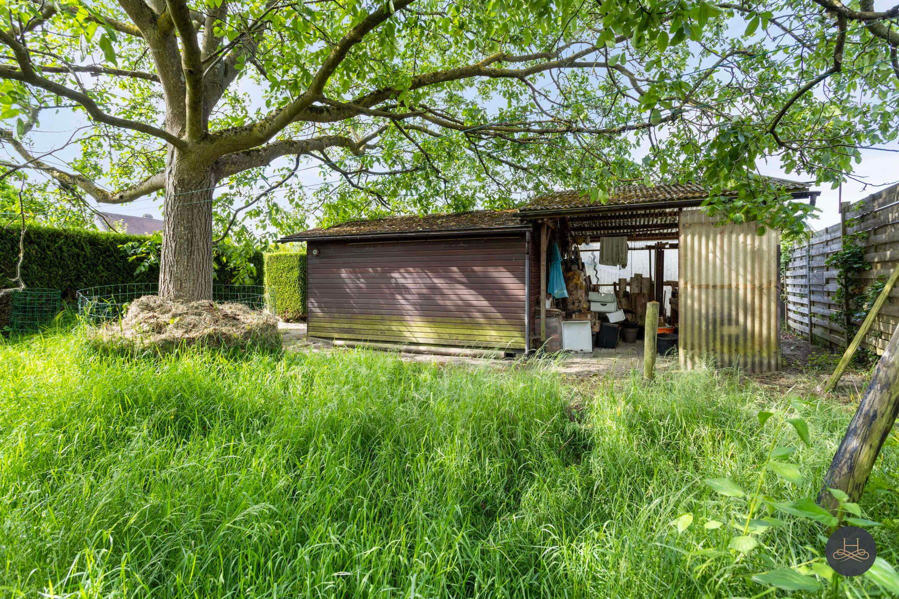 Lichtrijke woning met ruime tuin in het centrum foto 28