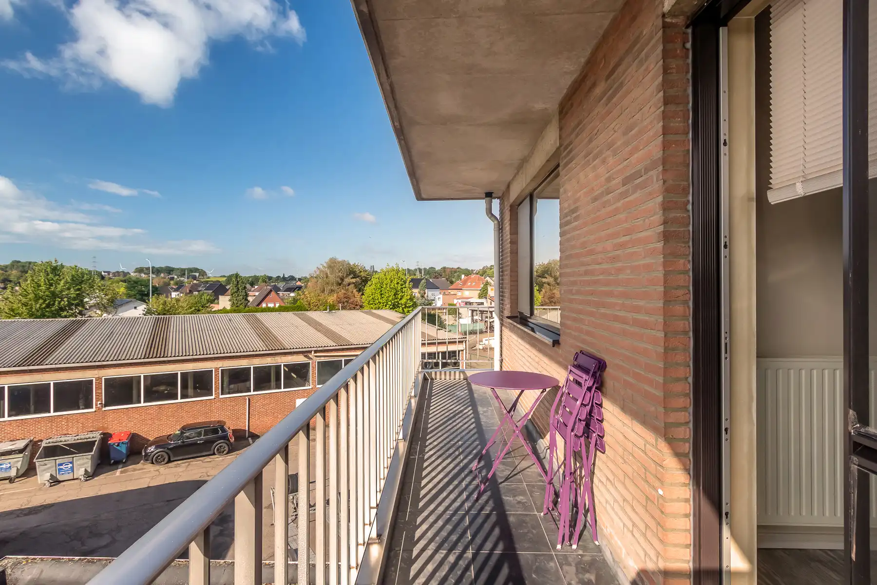 Lichtrijk appartement met autostaanplaats en prachtig zicht foto 21