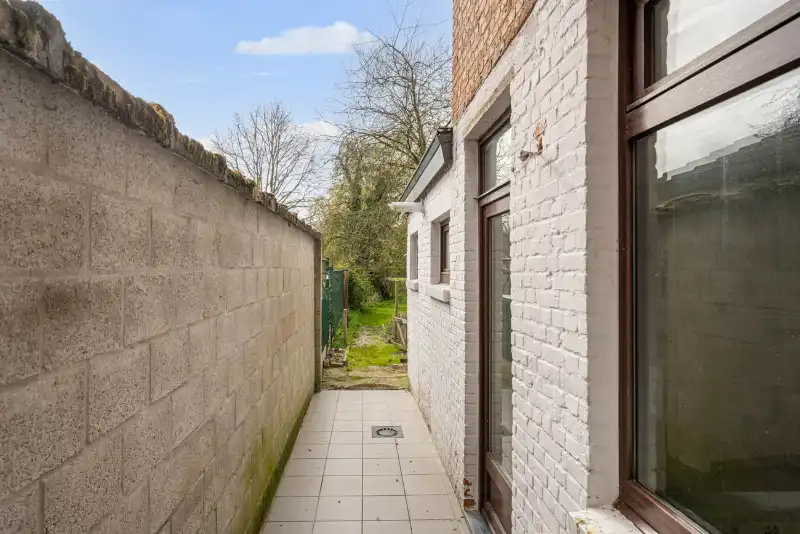 Woning met zzer grote tuin - 3 slpkmrs! foto 12