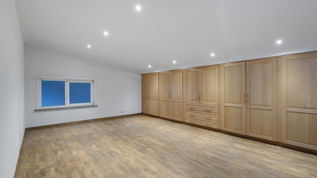 Bedrijfspand met woonst te huur in Dikkelvenne foto 18