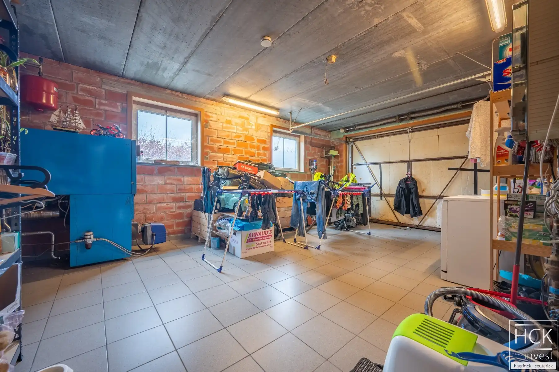 KRUISHOUTEM - Zeer ruime woning met 5 slpk, vlakbij centrum! foto 9
