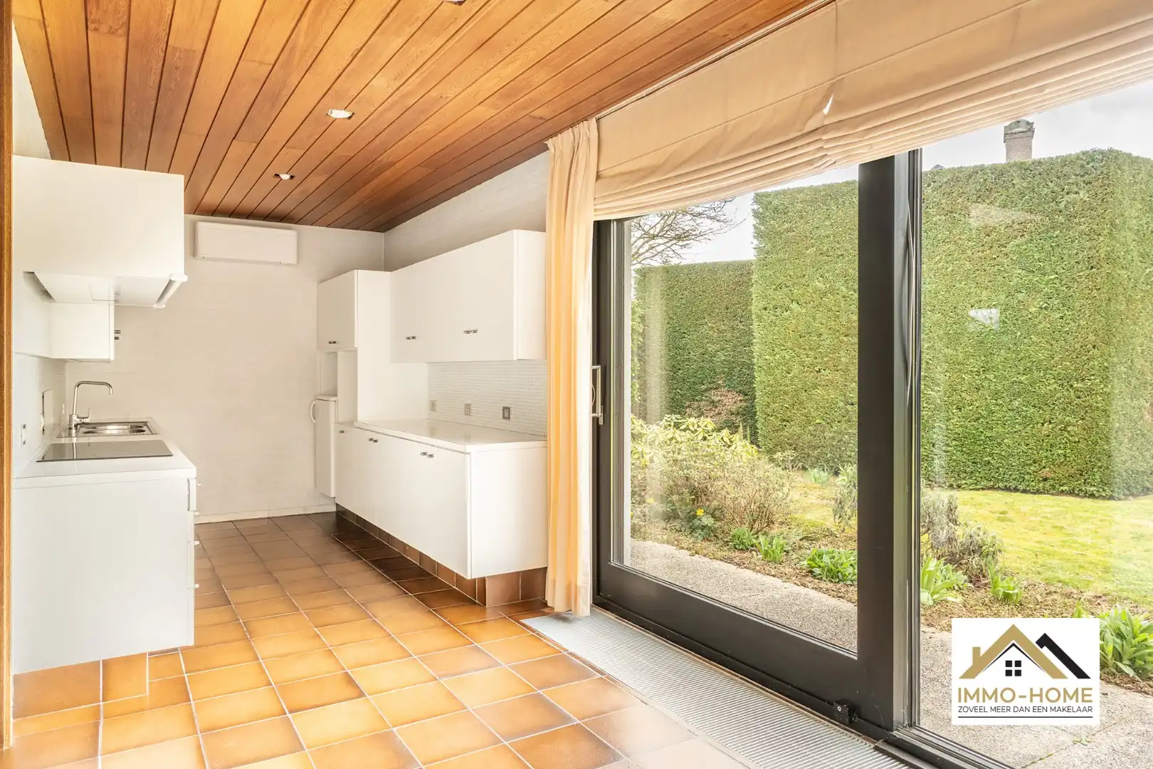 Riante villa in een rustige omgeving te Merelbeke!  foto 14