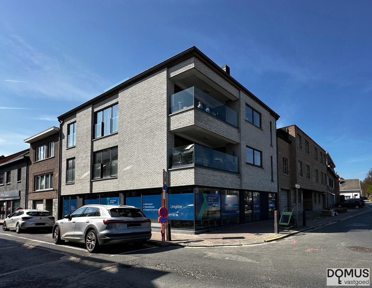 Te huur: Commerciële ruimte op toplocatie in Meise foto {{pictureIndex}}
