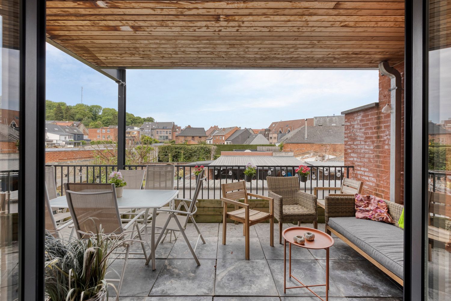 INSTAPKLAAR APPARTEMENT MET TOPLIGGING IN HARTJE VAN DIEST! foto 10