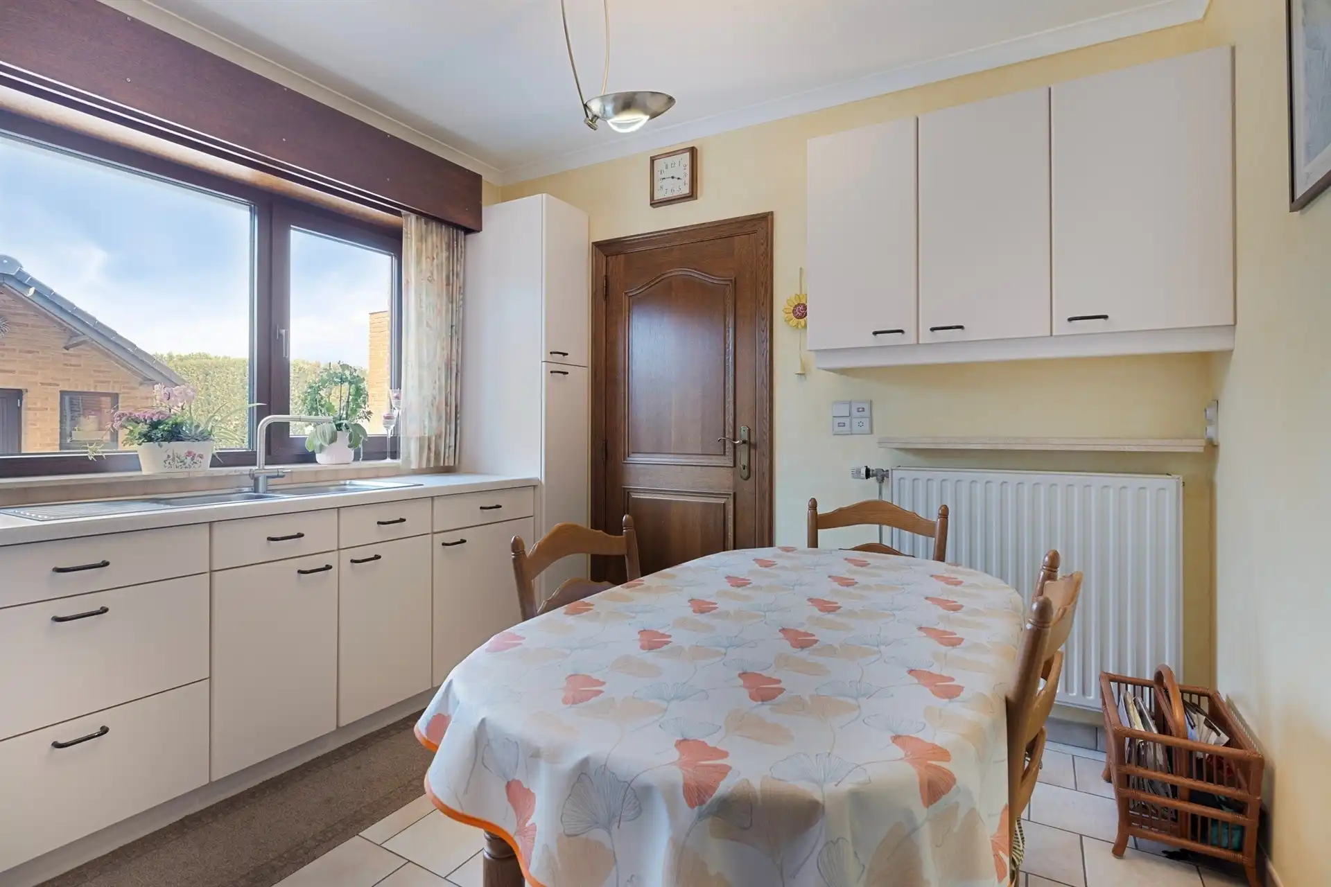 Woning met 4 kamers op terrein van 11a49ca foto 9