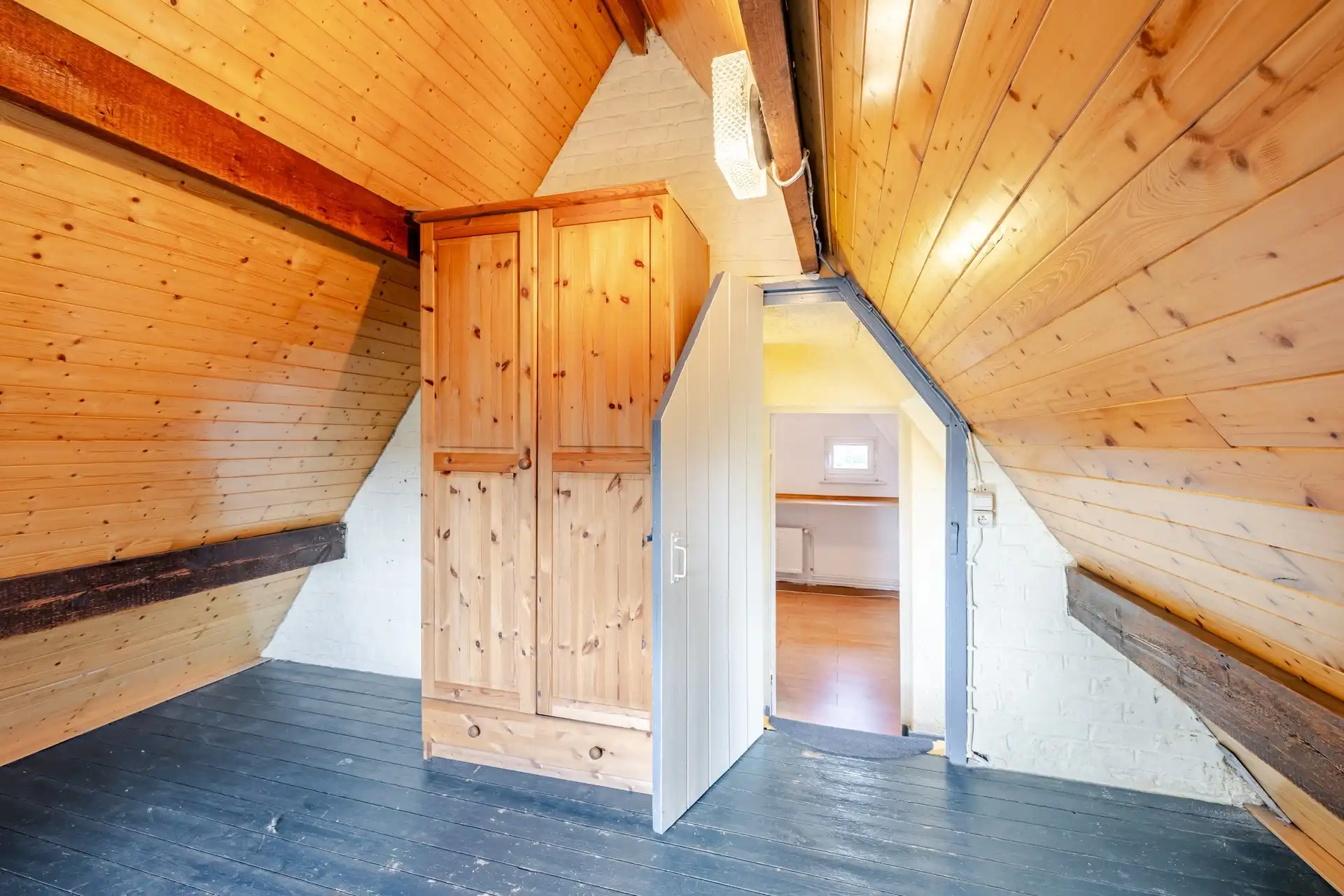 Charmante woning met grote tuin! foto 14