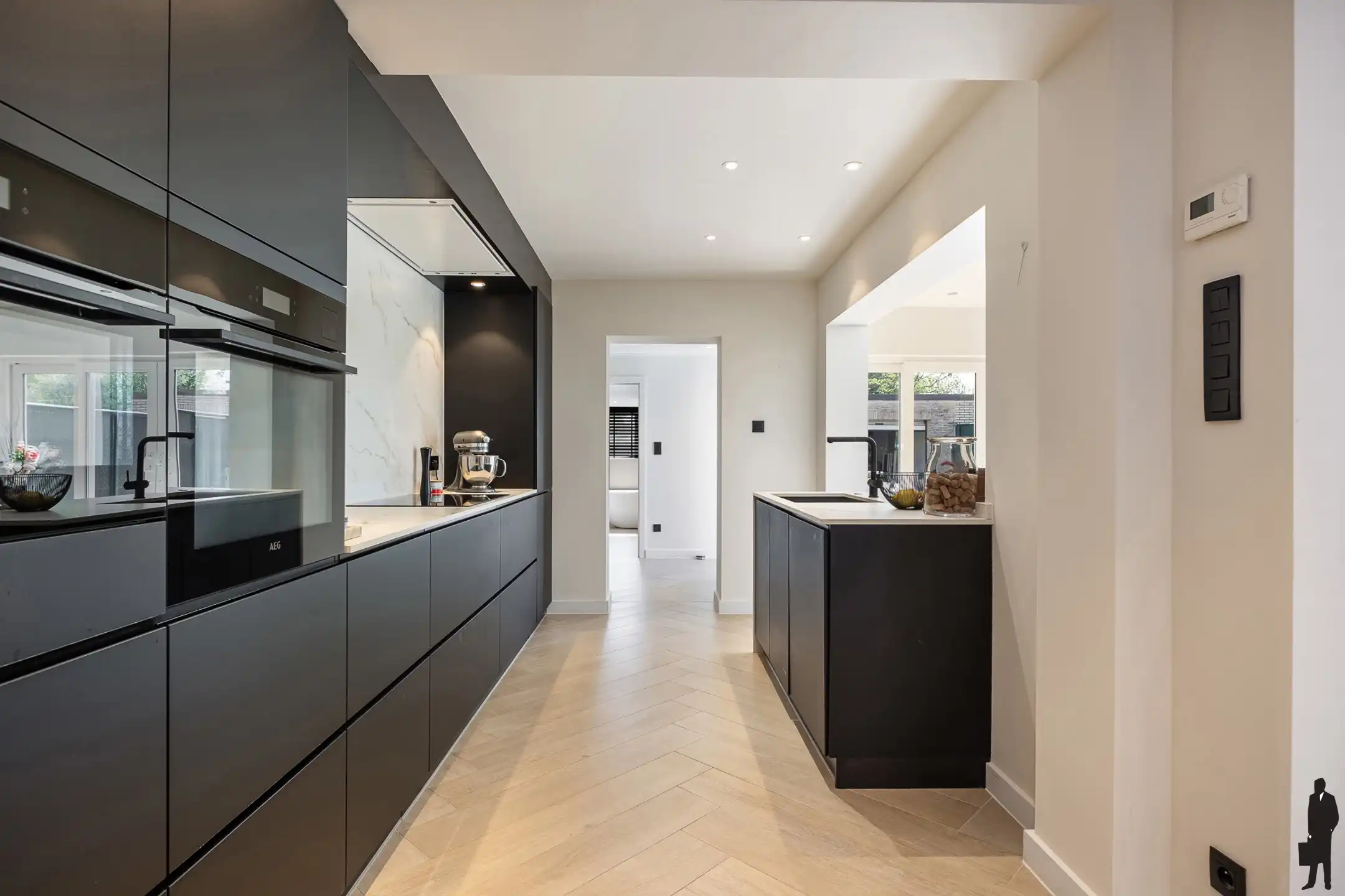 Instapklare gezinswoning met moderne afwerking, 3 slpks en garage foto 5