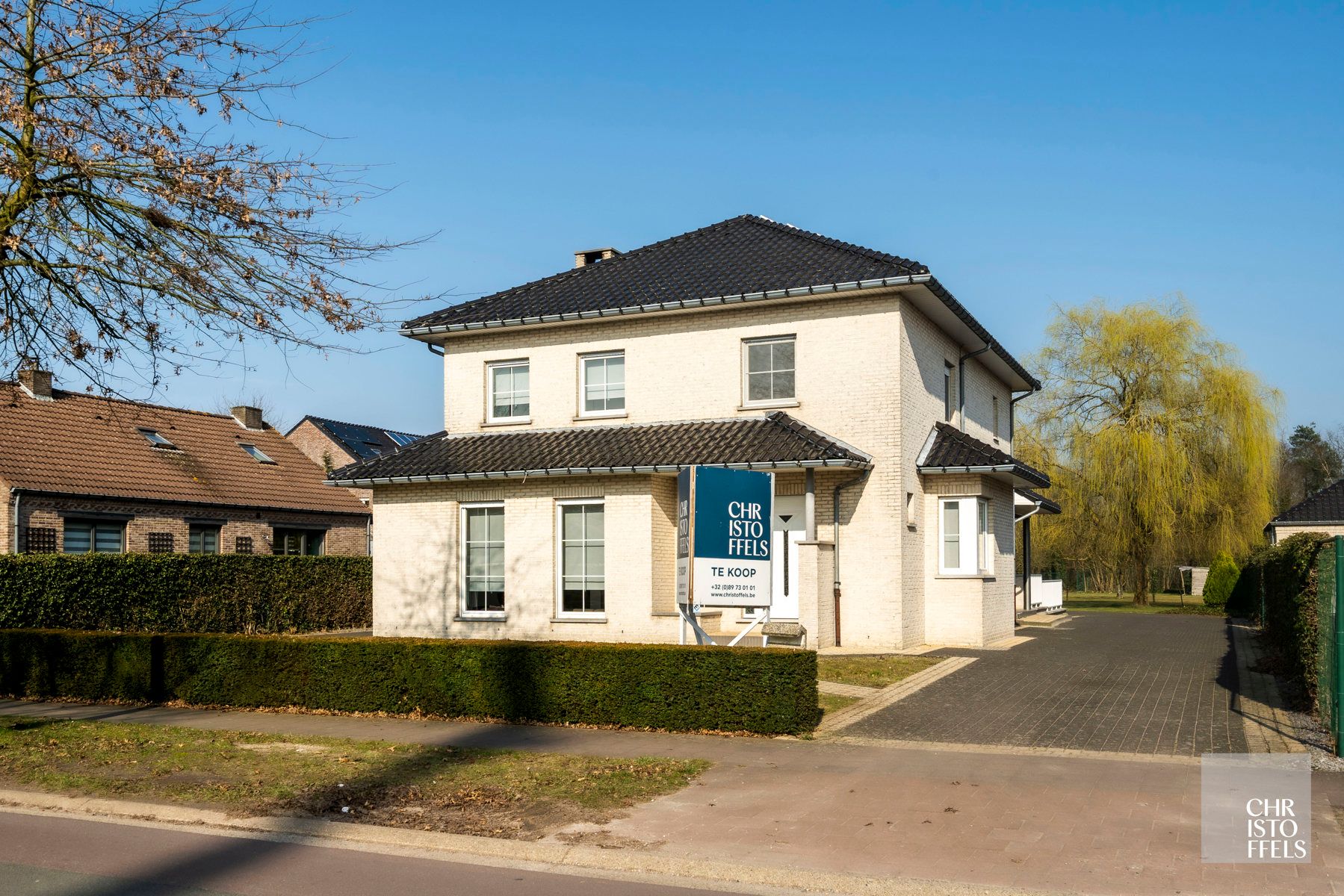 Ruime karakteristieke woning op een aangenaam perceel foto 23