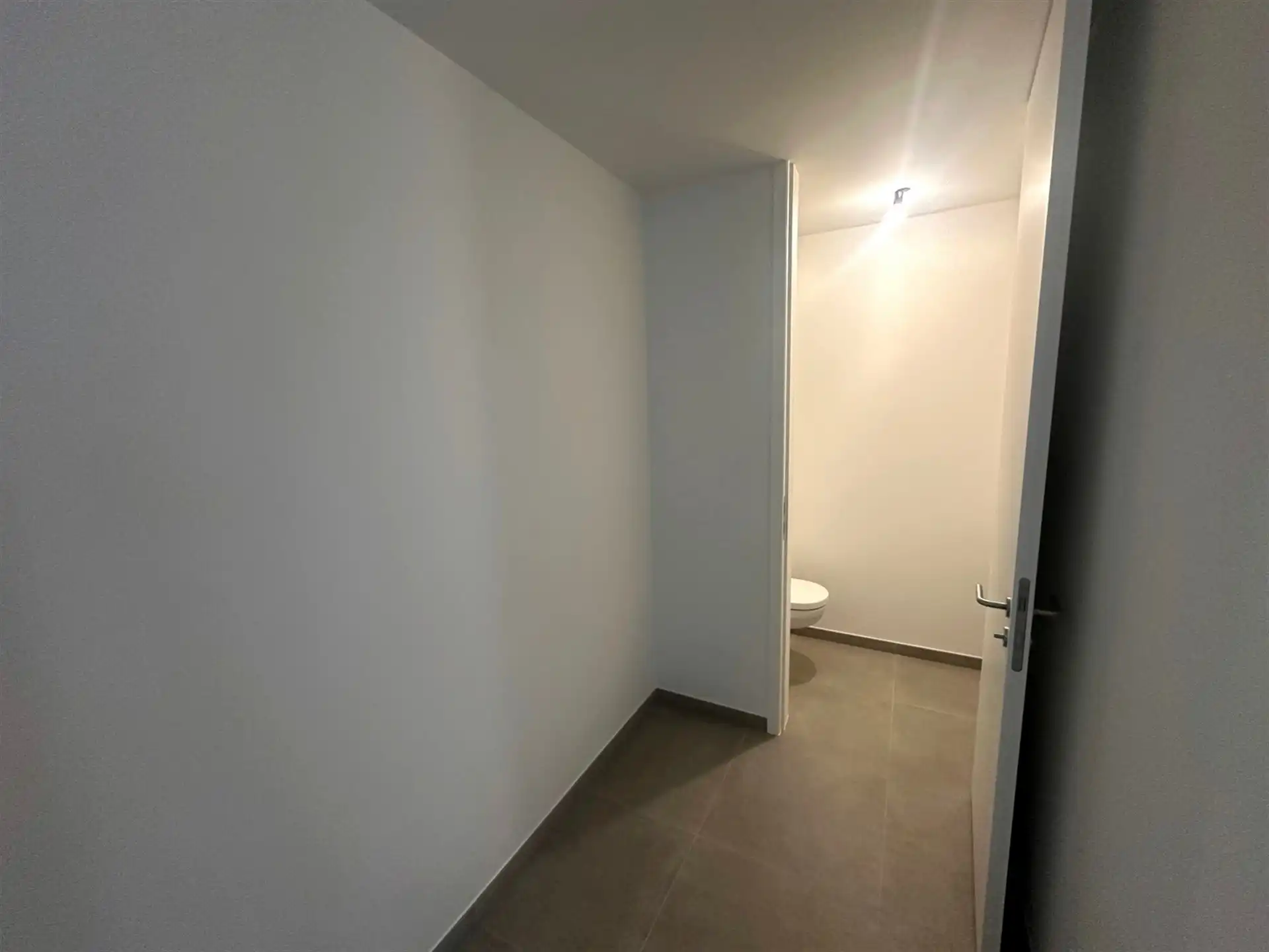 Prachtige nieuwbouwwoning met 3 slaapkamers foto 8