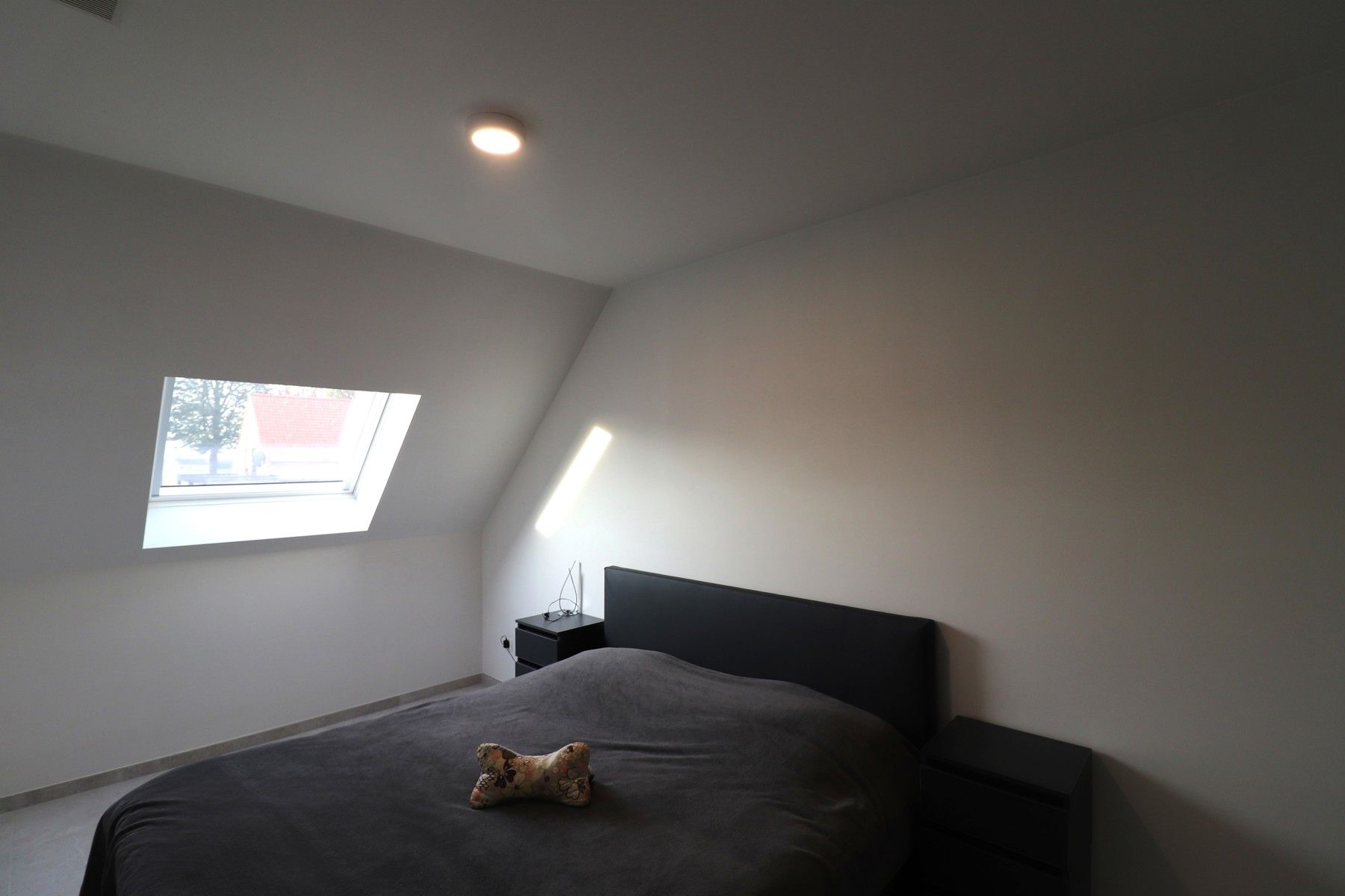 BEN-woning met 3 slaapkamers, terras met tuin, tuinberging en autostaanplaats. foto 10