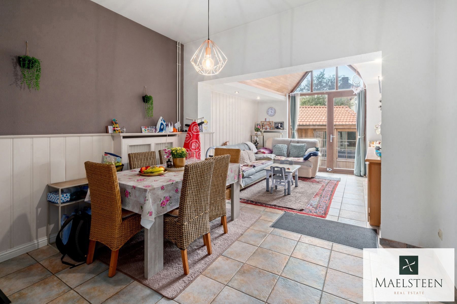 Instapklare trapgevelwoning, gelegen in Brugge centrum foto 4