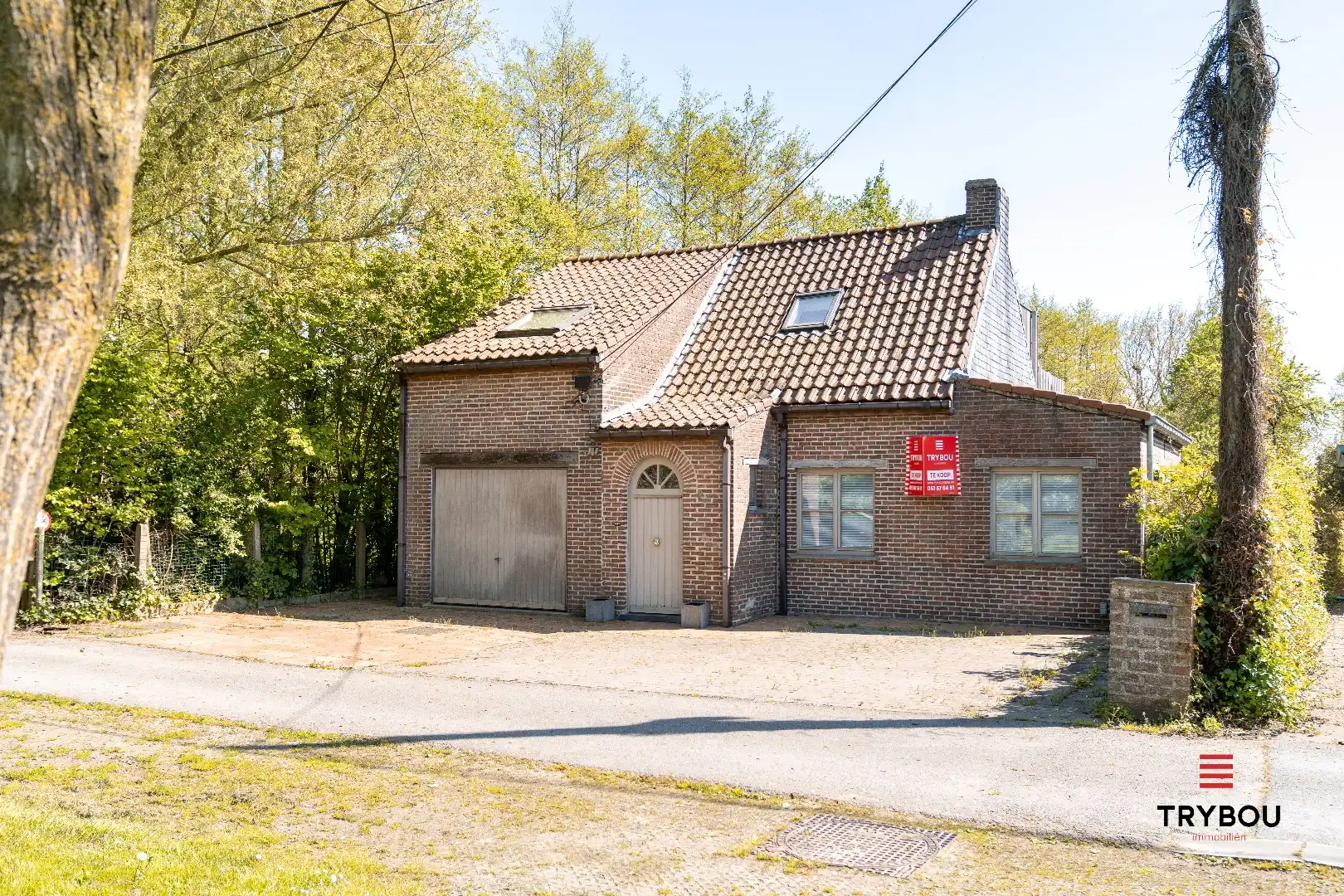 Alleenstaande woning met 4 slaapkamers in Merkem!  foto 3