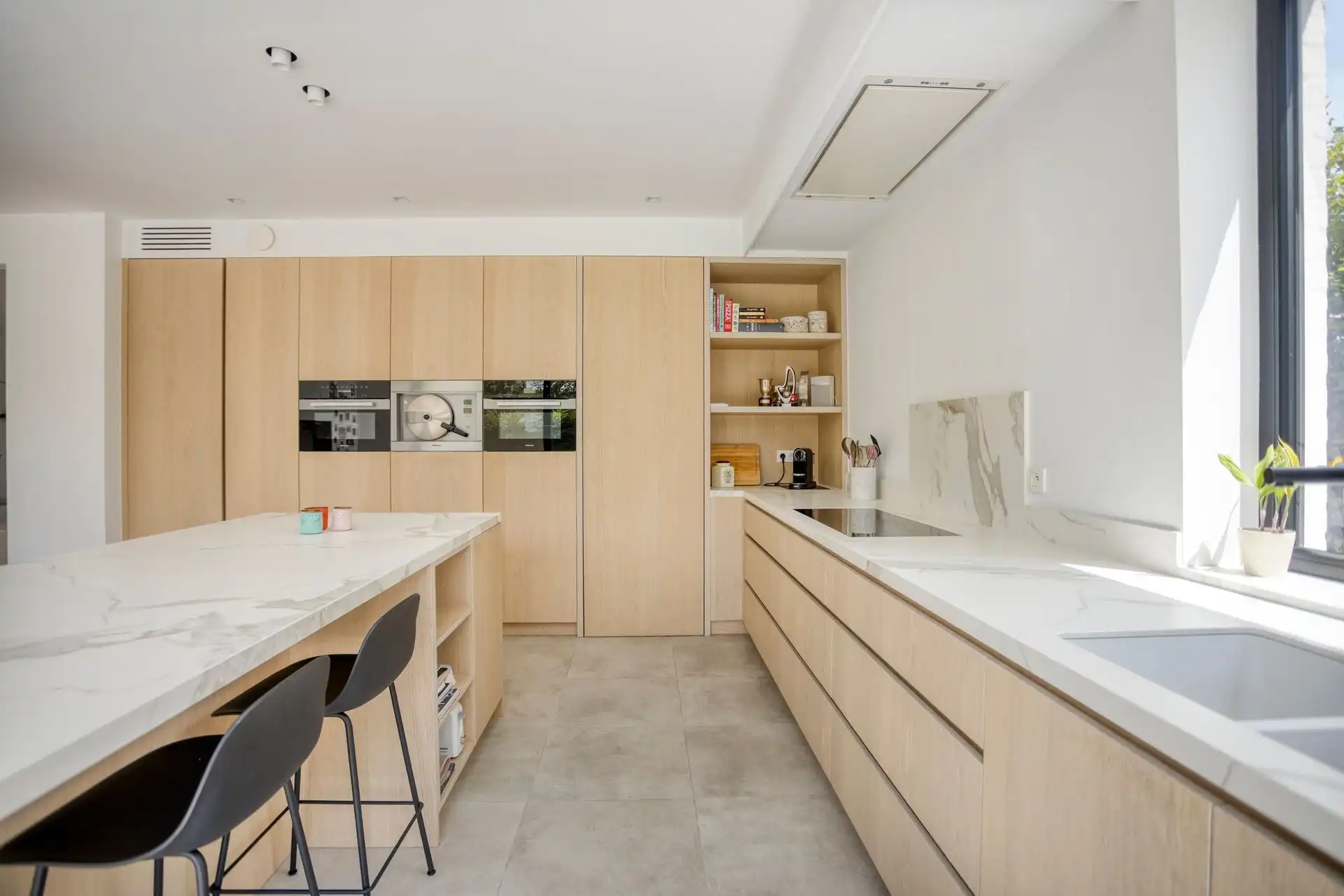 Prachtige nieuwbouw van 2019  in doodlopende straat foto 14