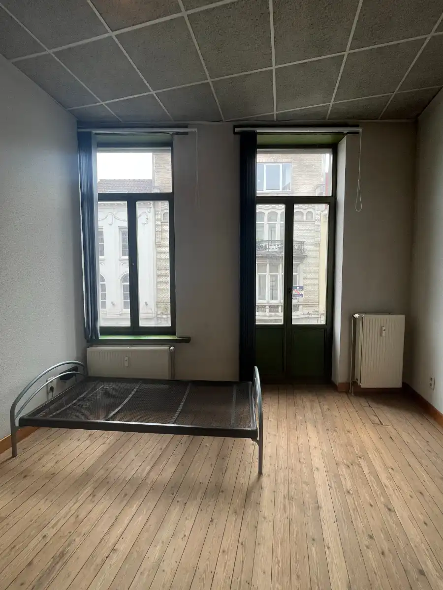 Studentenkamer te huur op de Nederkouter! foto 3