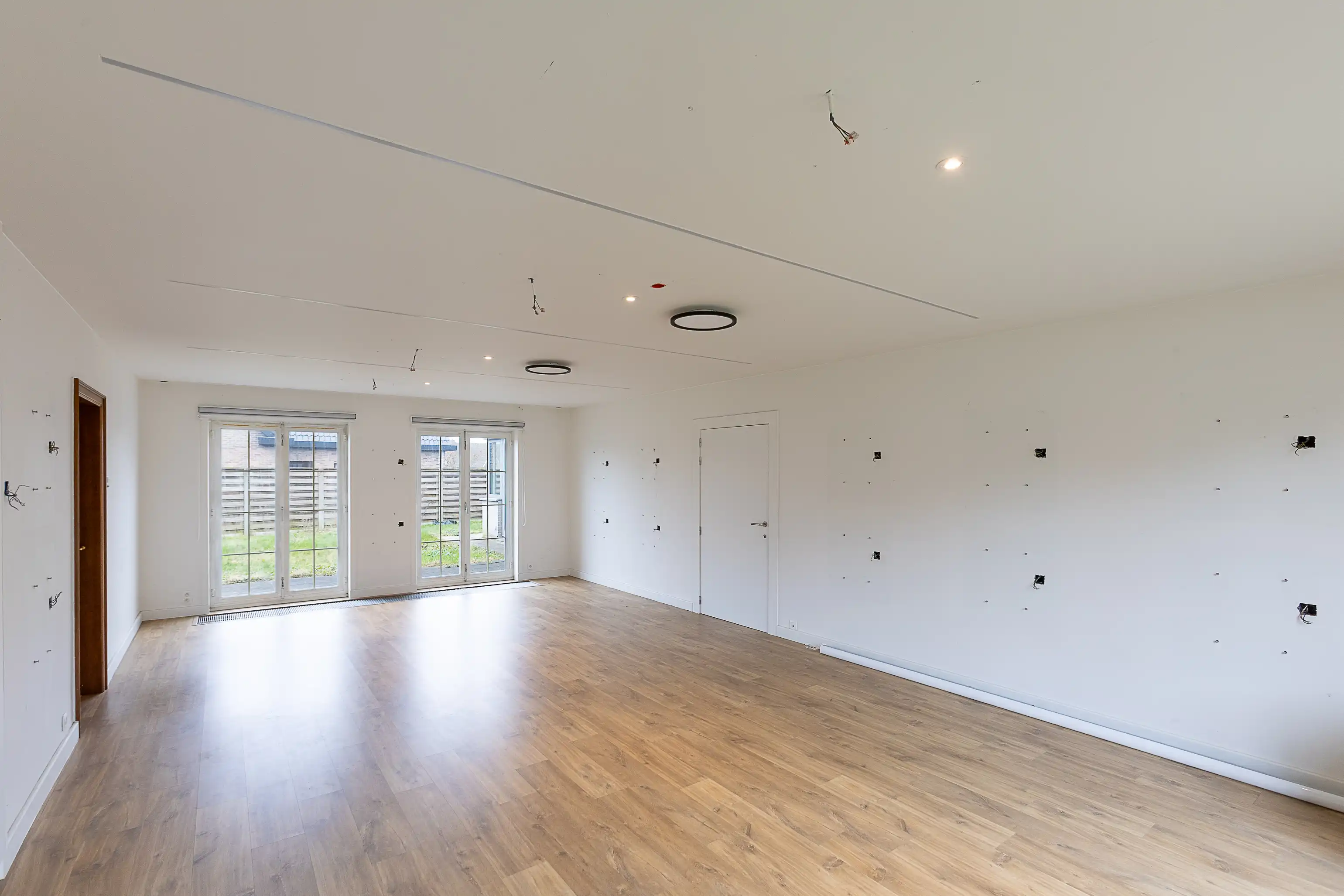 Multifunctionele woning met 4 slaapkamers en praktijkruimte foto 4