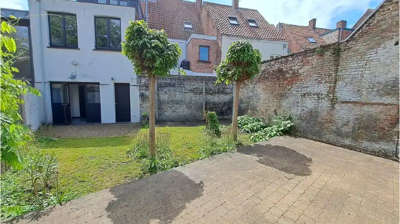 Comfortabele 2-slaapkamerwoning met GARAGE en TUIN te huur in Brugge foto 15