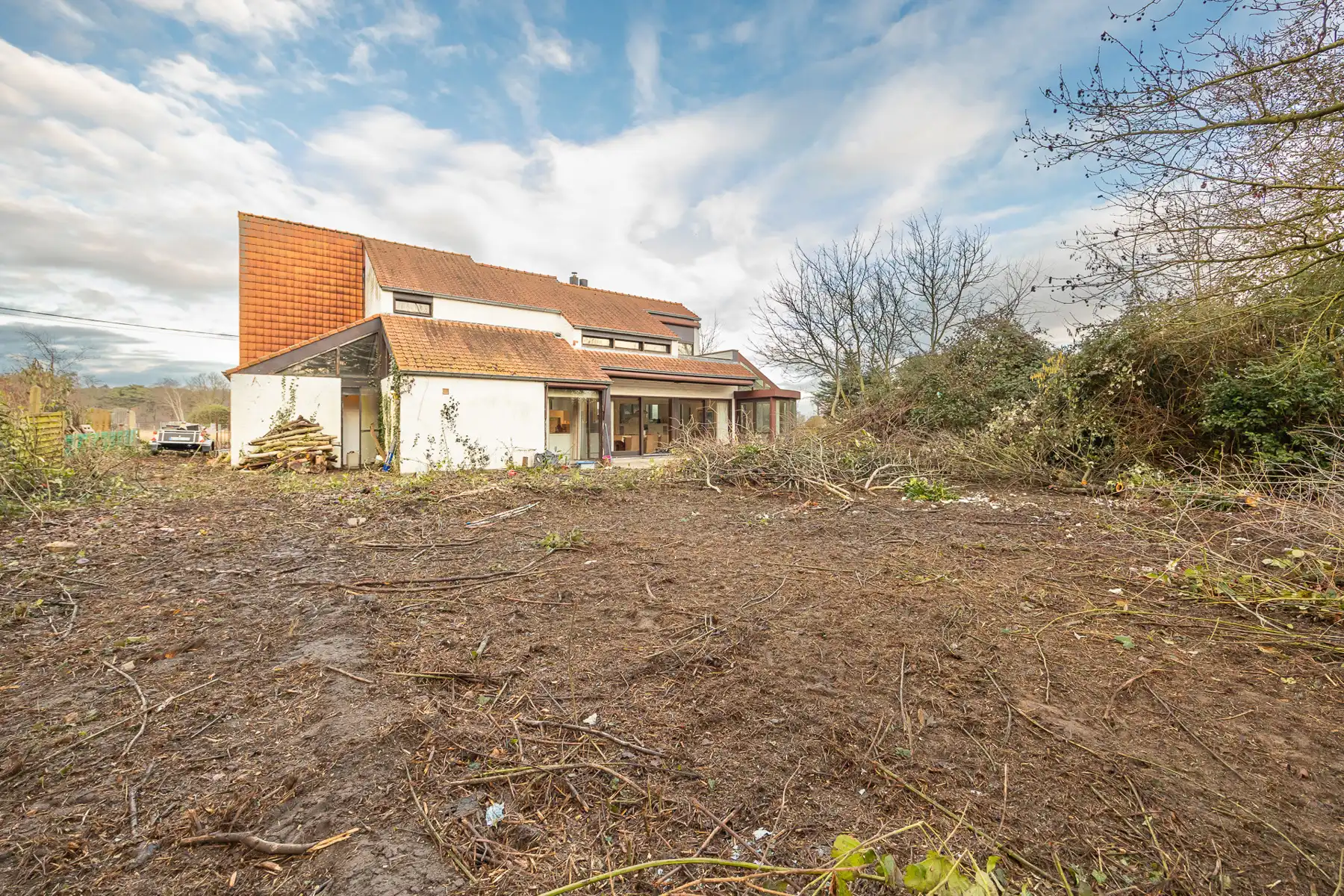 Te renoveren split-level villa met 4 slk + bureel op 1.924m² foto 26