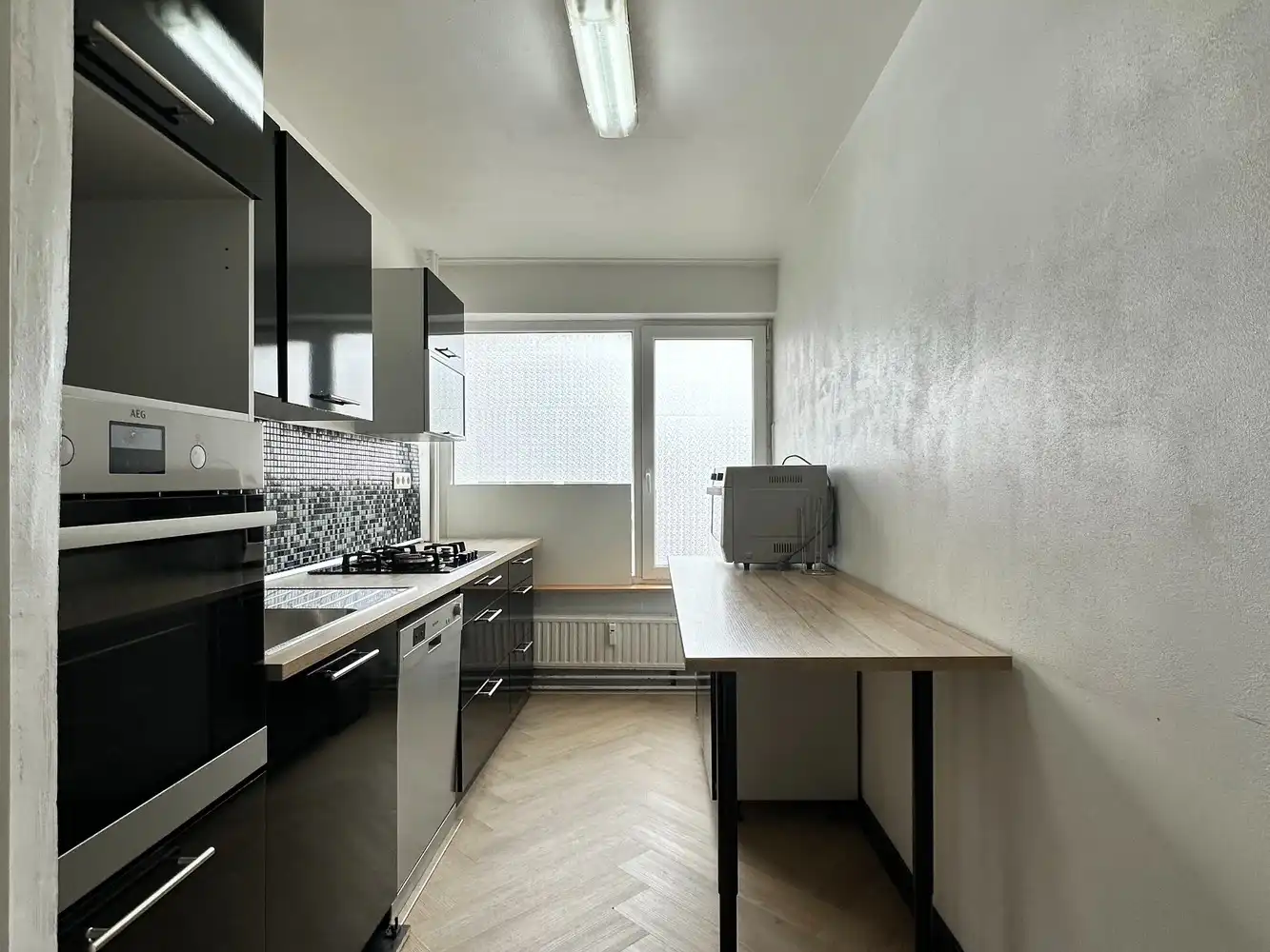 Stijlvol gerenoveerd appartement met 2 slaapkamers op centrale ligging foto 6