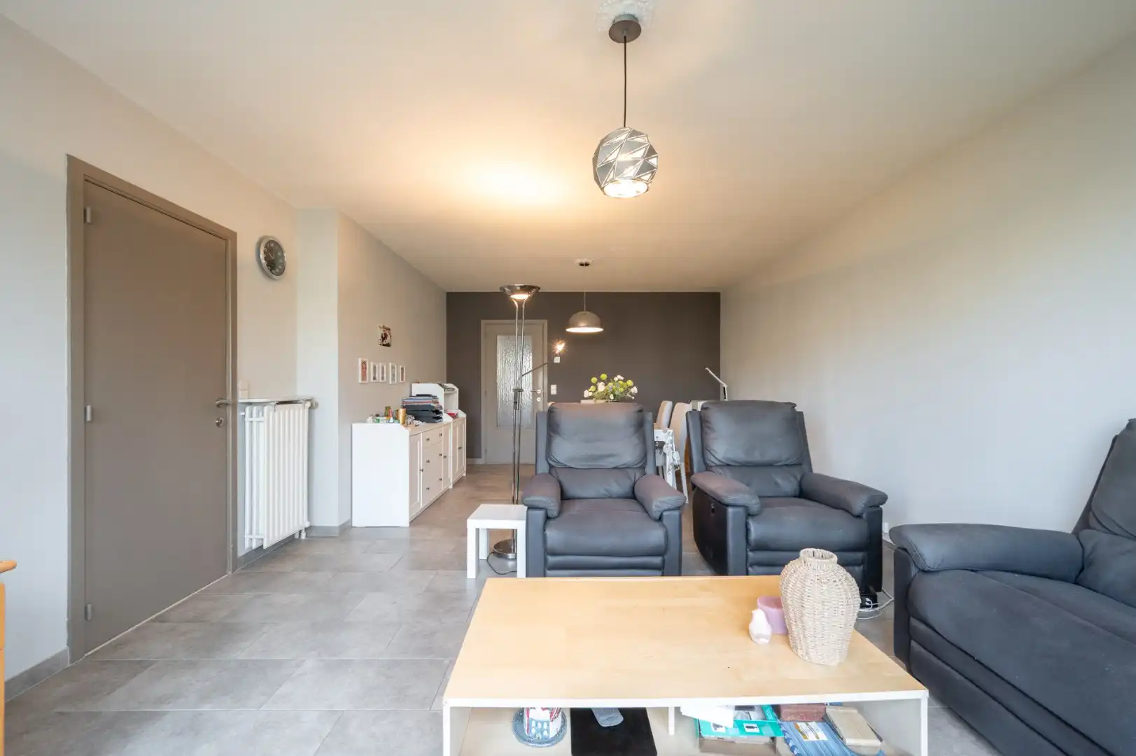 Appartement op de eerste verdieping met garagebox foto 3