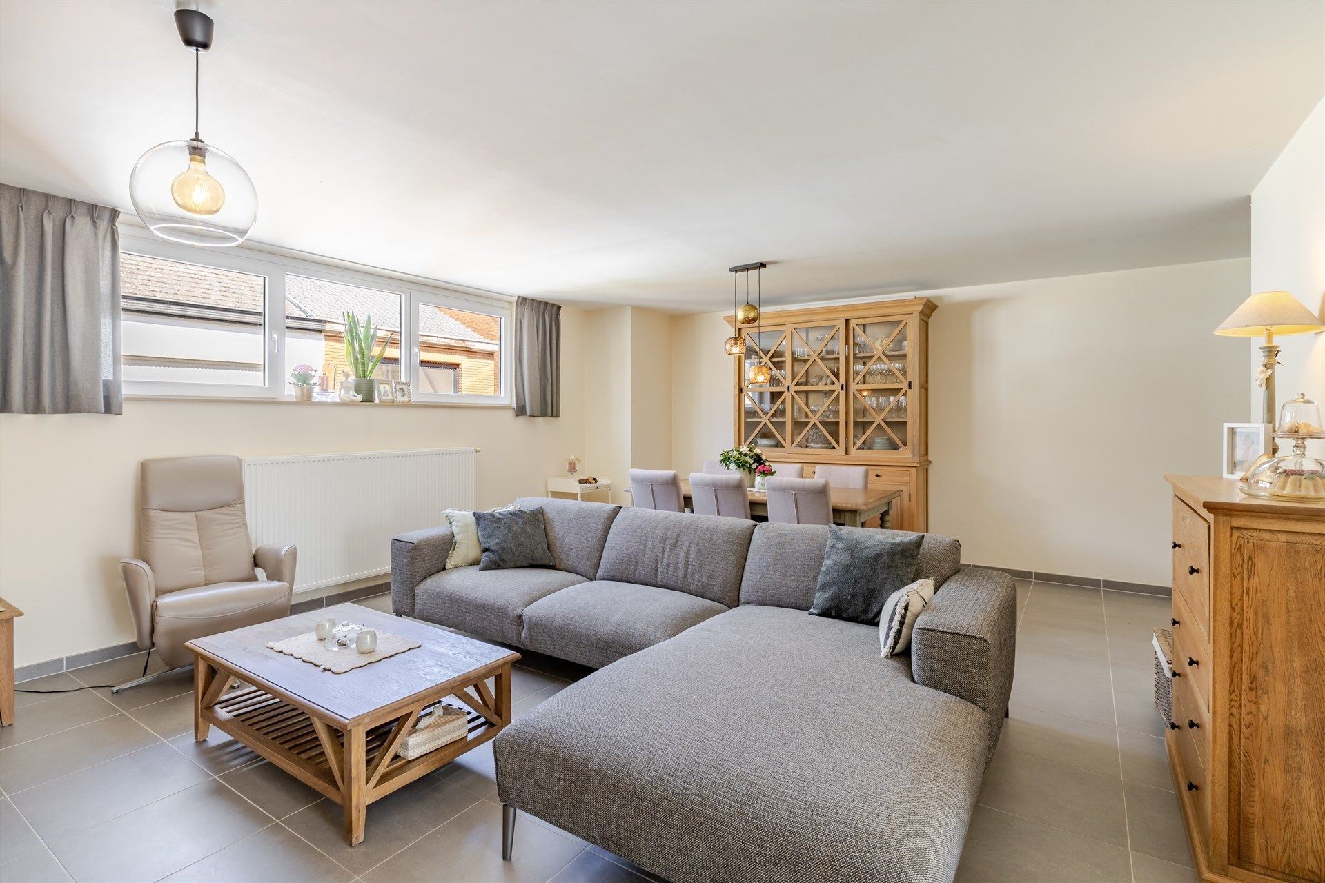 Prachtige woning met 4 slks, garage en stadstuintje foto 10