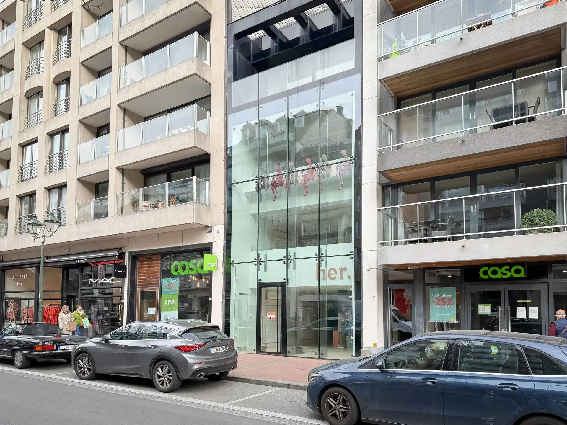 Exclusief winkelpand op toplocatie in de Lippenslaan... foto 32