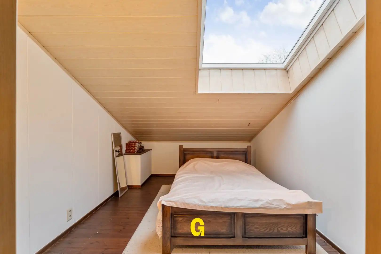 Twee slaapkamer appartement met mooi terras, 2 standplaatsen en mogelijkheid tot het bijkopen van extra berging of hobbyruimte foto 23