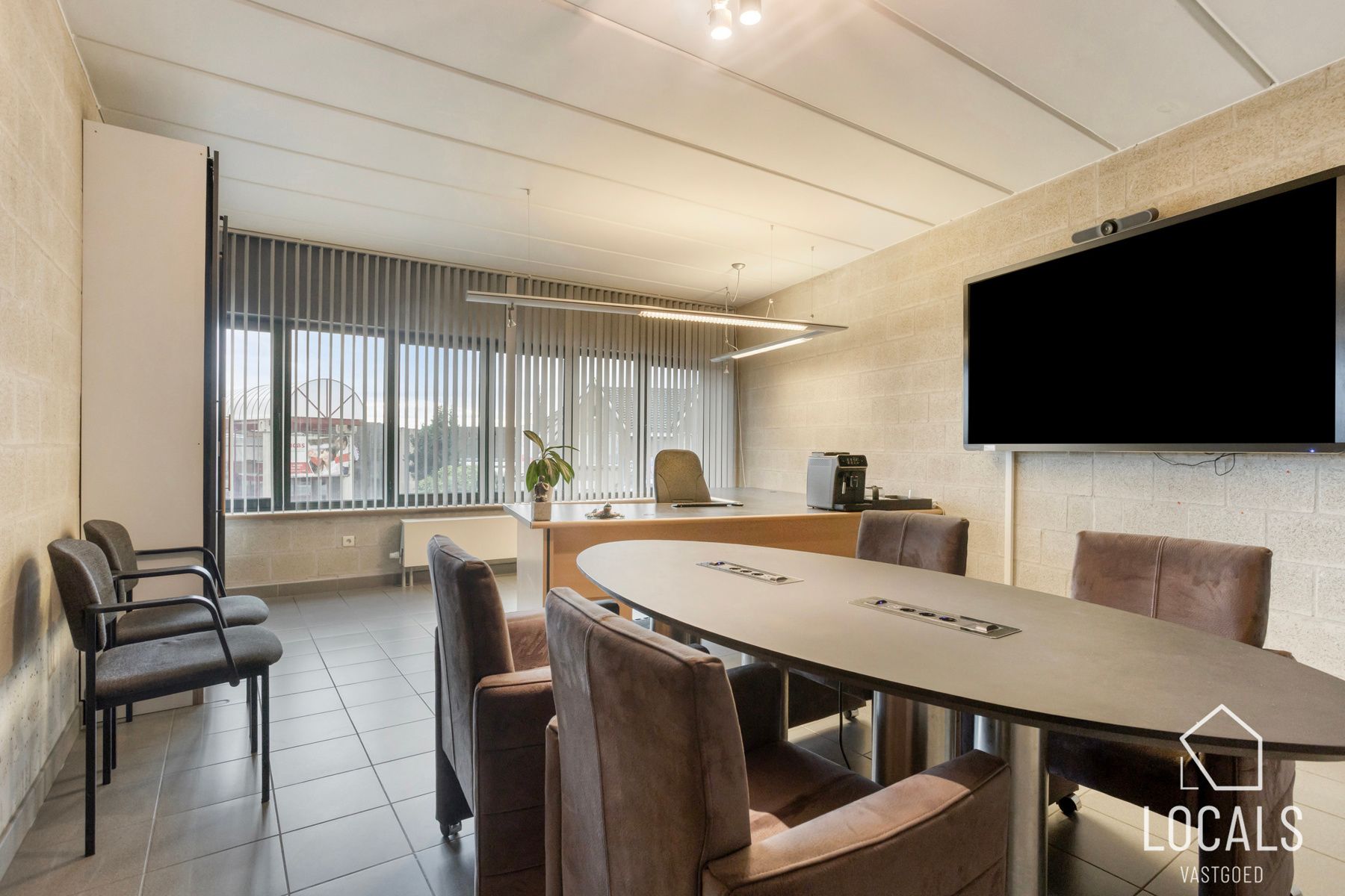 Multifunctioneel kantoorgebouw in centrum Haaltert  foto 10