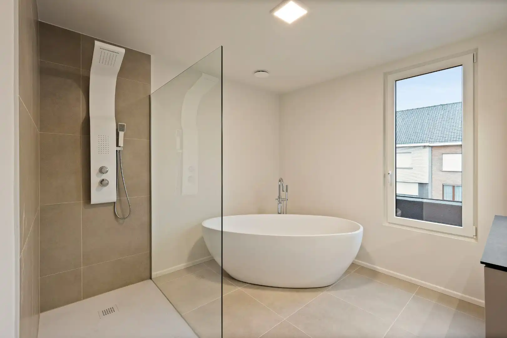 Nieuwbouwwoning met 3 slaapkamers en grote zolder, garage en tuin in Ooigem foto 9