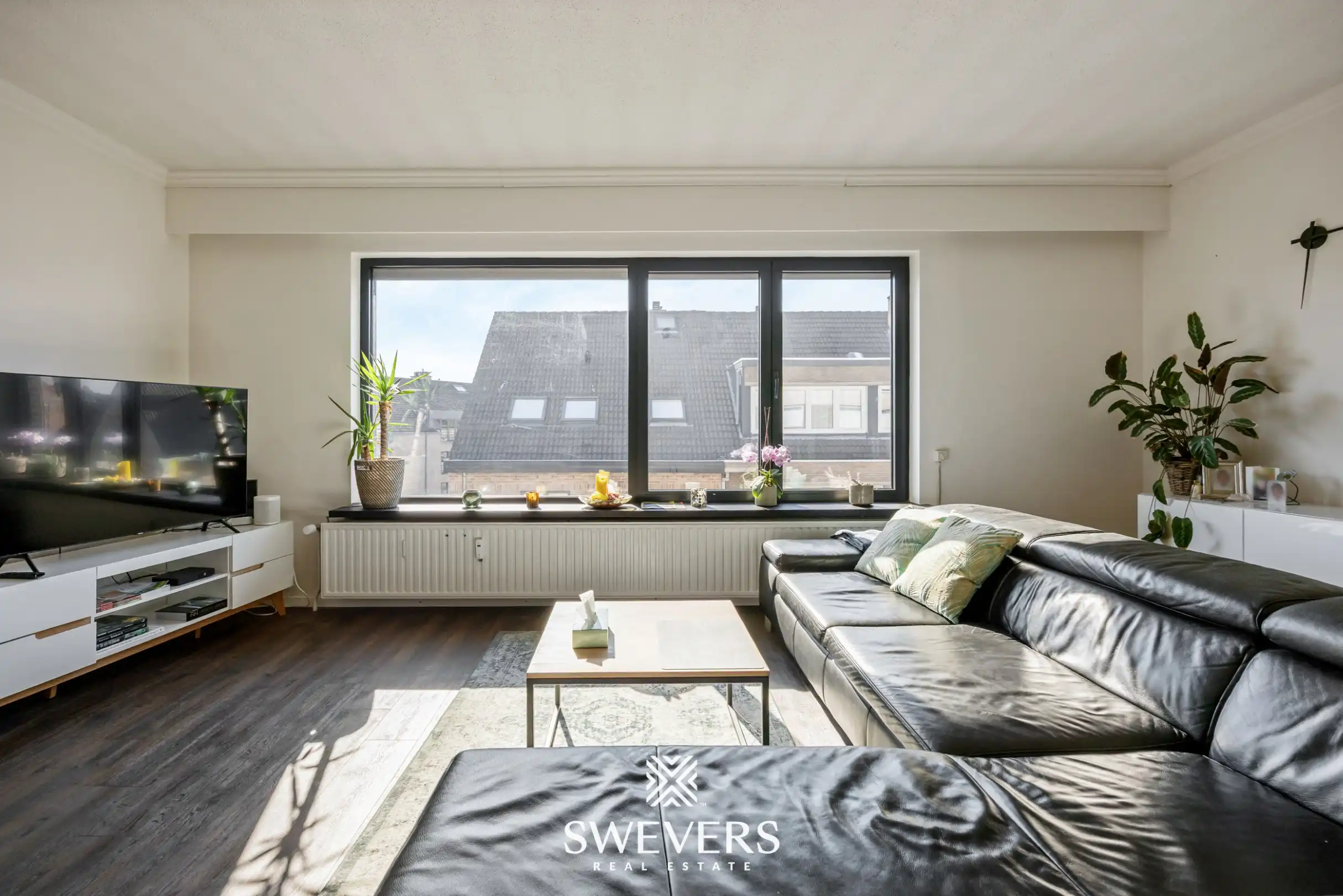 Ruim en lichtrijk appartement met 3 slaapkamers op topligging foto 8