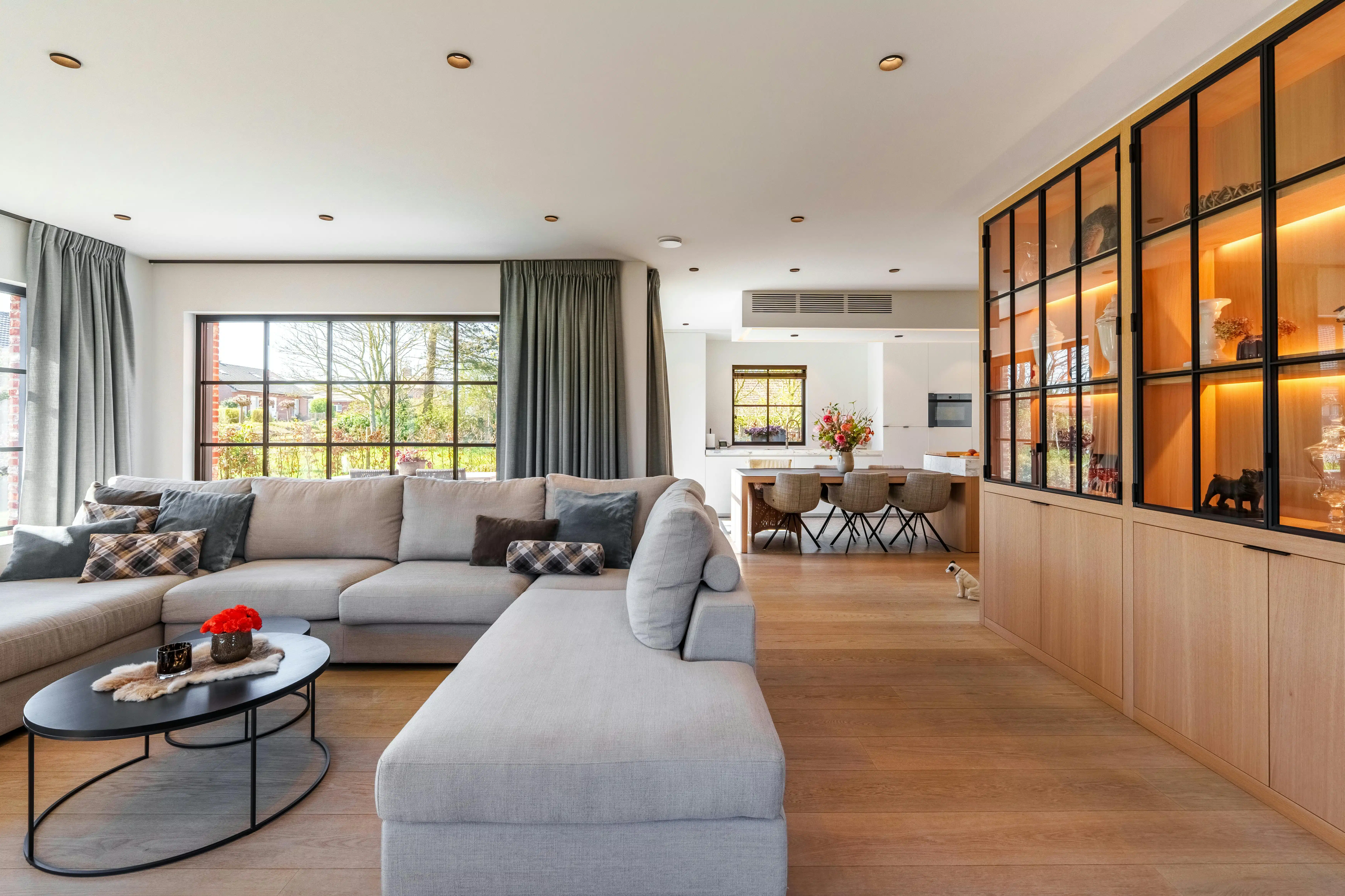 Exclusief Wonen: moderne, landelijke villa met mooi uitzicht foto 10