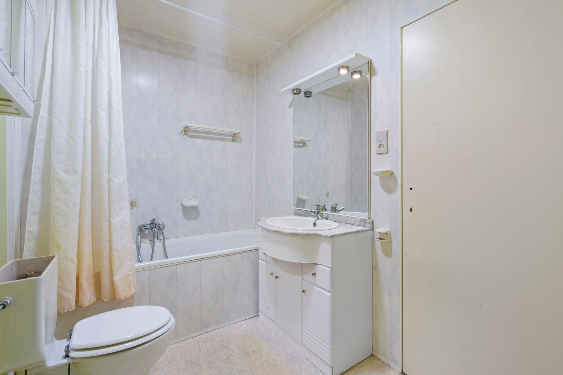 Uitzonderlijke woning te koop in centrum Geraardsbergen foto 13