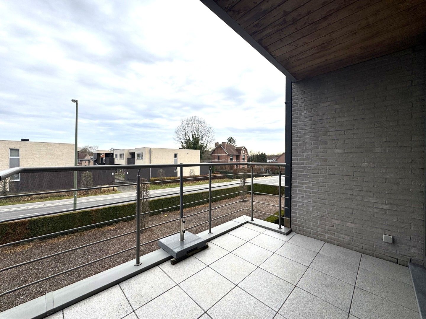 Appartement met 2 slaapkamers en 2 terrassen te huur in As foto 12