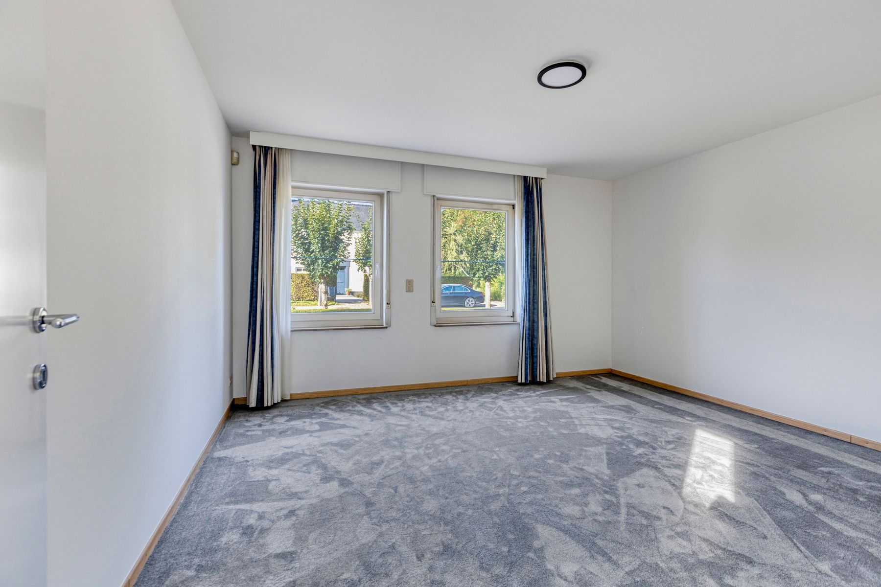 Lichtrijke woning met 3 slaapkamers in stadskern Maaseik.  foto 17