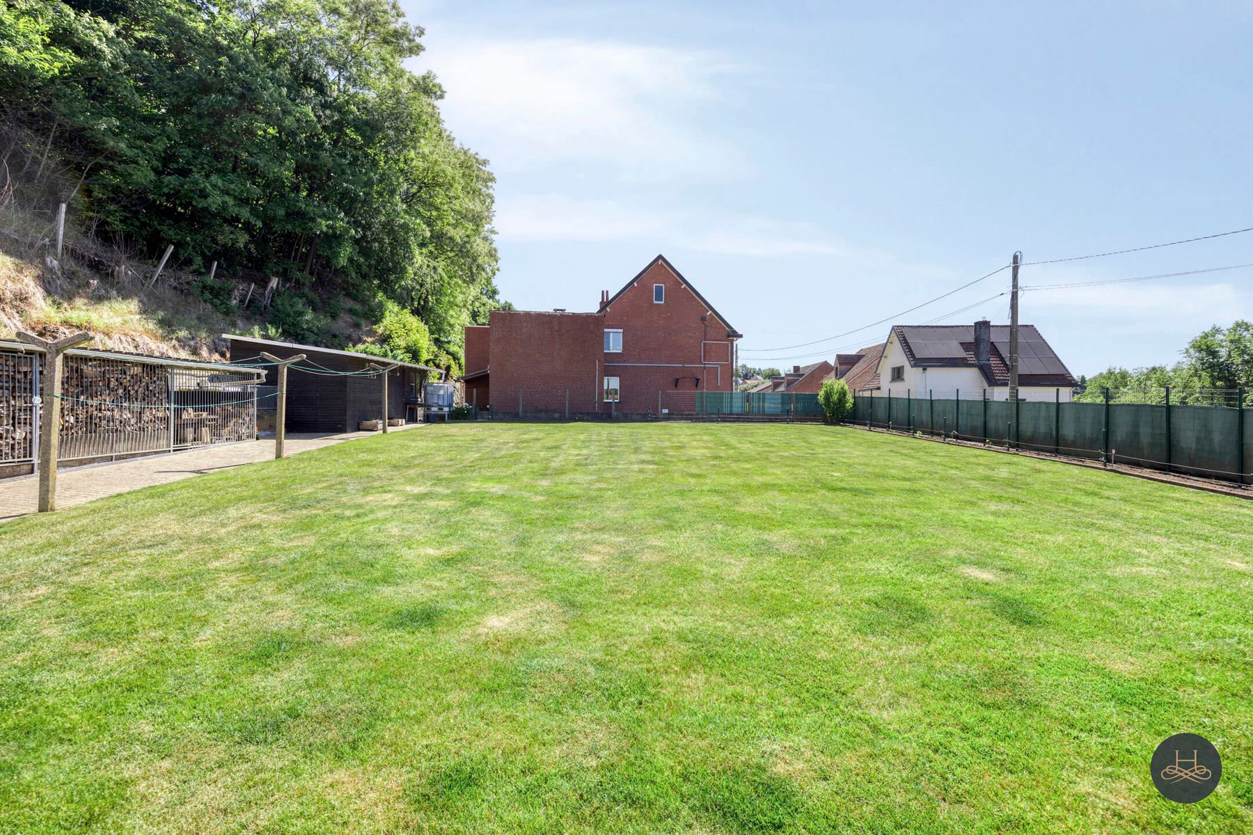 Woning met ruime loods op royaal perceel foto 29