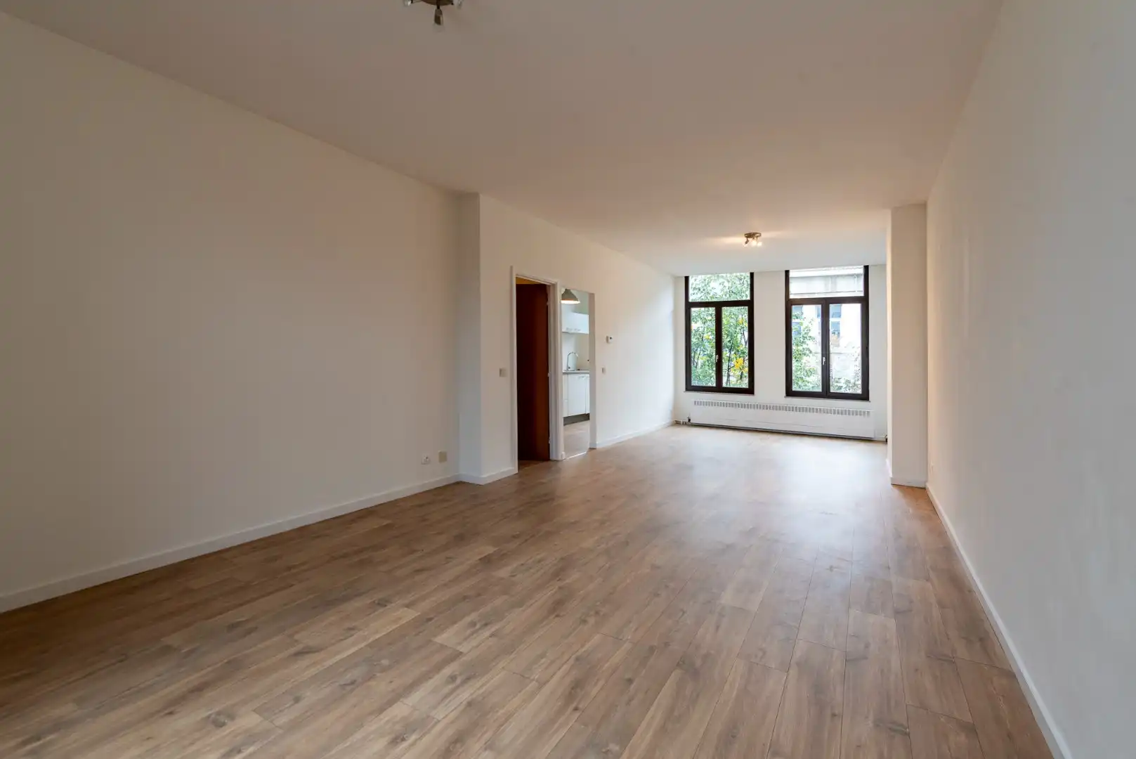 Ruim één-slaapkamerappartement met toplocatie op het Zuid! foto 2