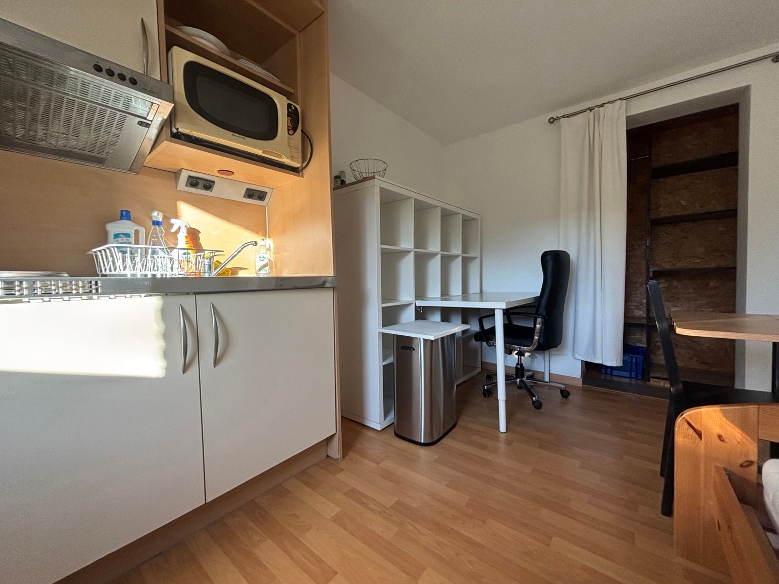 Studentenkamer in rustige straat!  foto 3