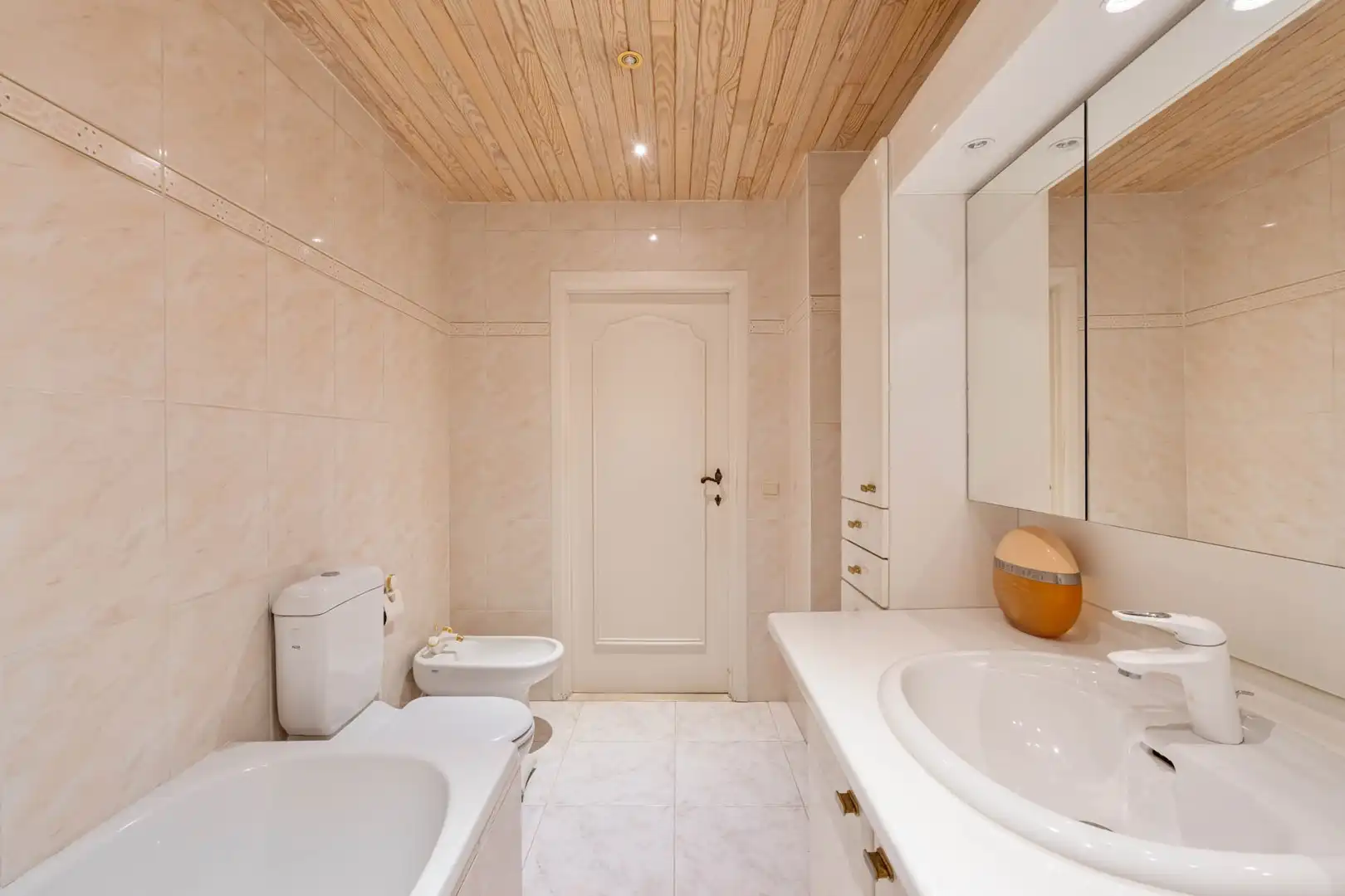 Appartement te koop foto 14