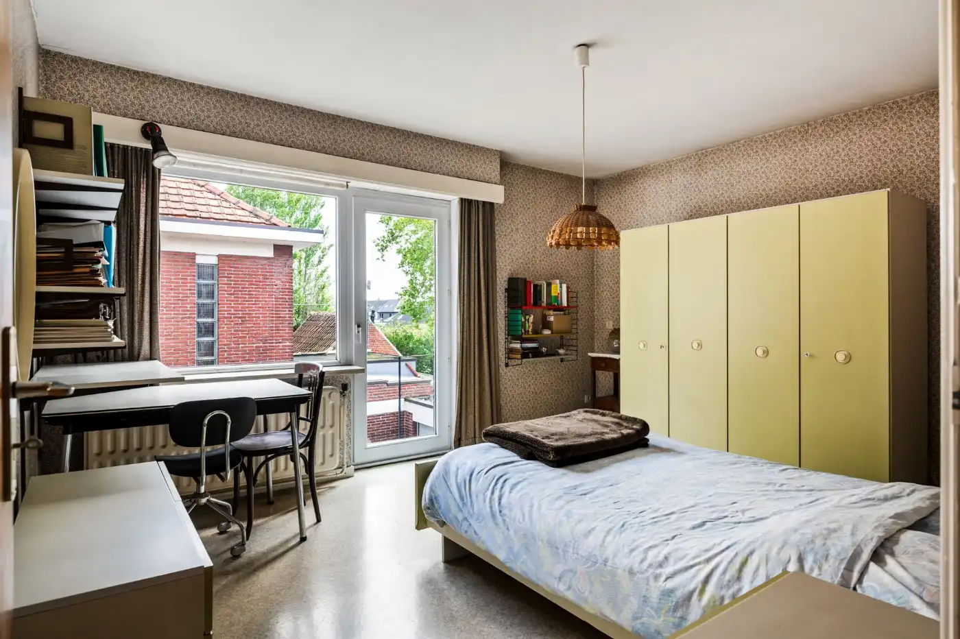 Te renoveren woning met 3 slpk., garage en tuintje foto 15