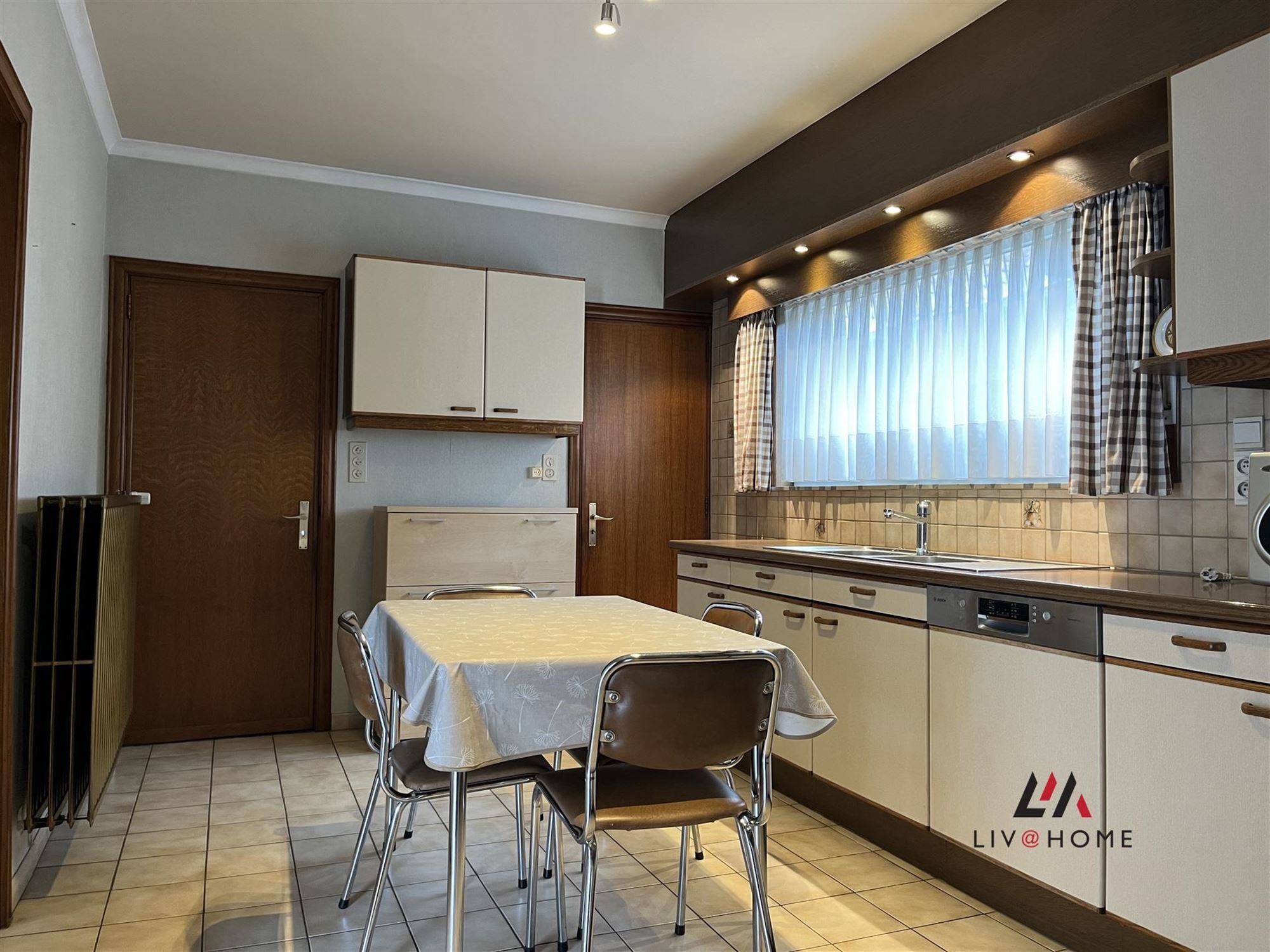 Charmante woning nabij Beerzelberg foto 6