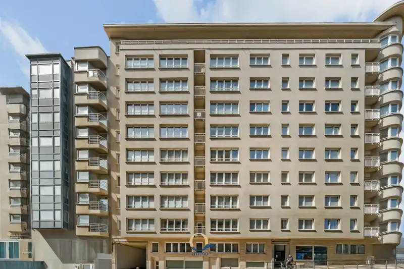 Royaal 2 slpk app. dat eerder dit jaar aan een complete make-over werd onderworpen ! foto {{pictureIndex}}