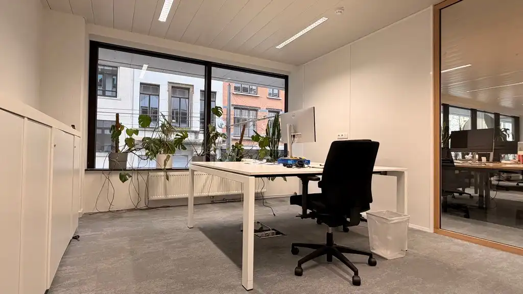 Kantoor met faciliteiten te huur in The Beacon Antwerpen foto 7