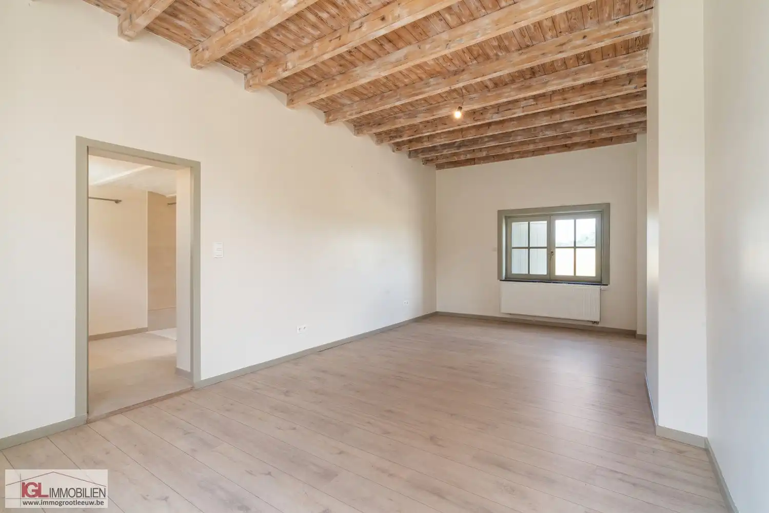 Charmante gerenoveerde hoeve met 4 slaapkamers! foto 15