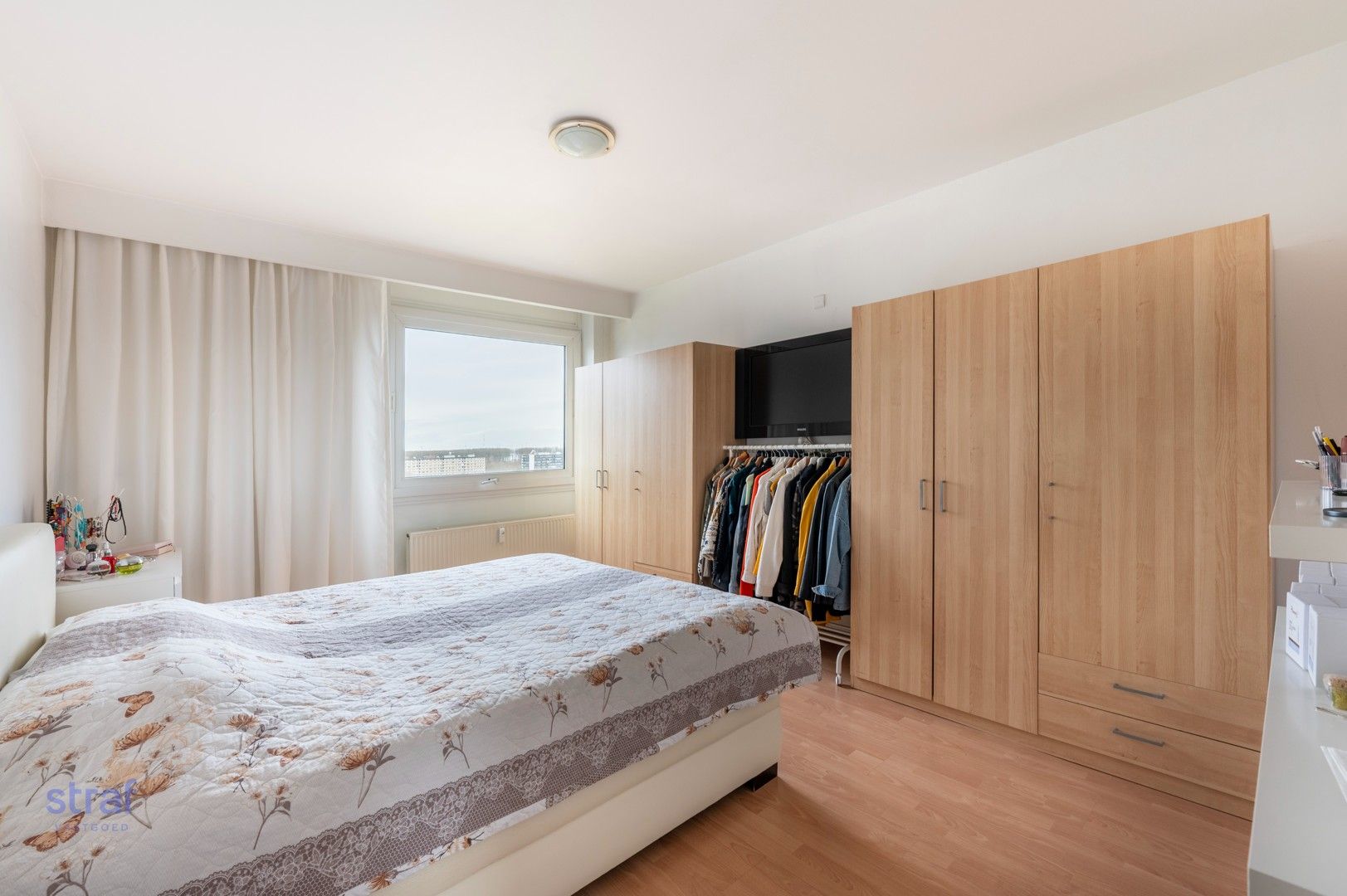 2-slaapkamer appartement met prachtig uitzicht op de stad foto 9