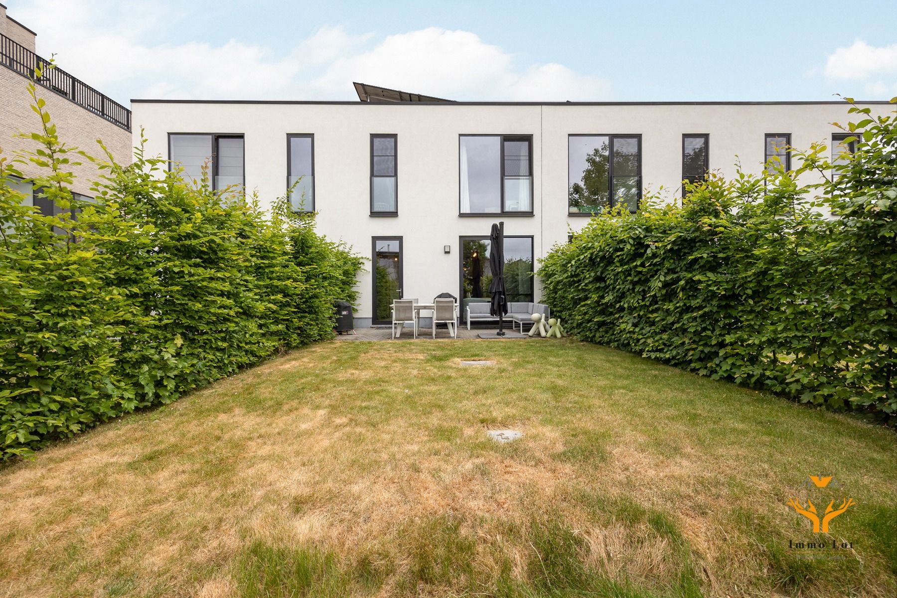Instapklare, recente woning in een rustige buurt foto 16