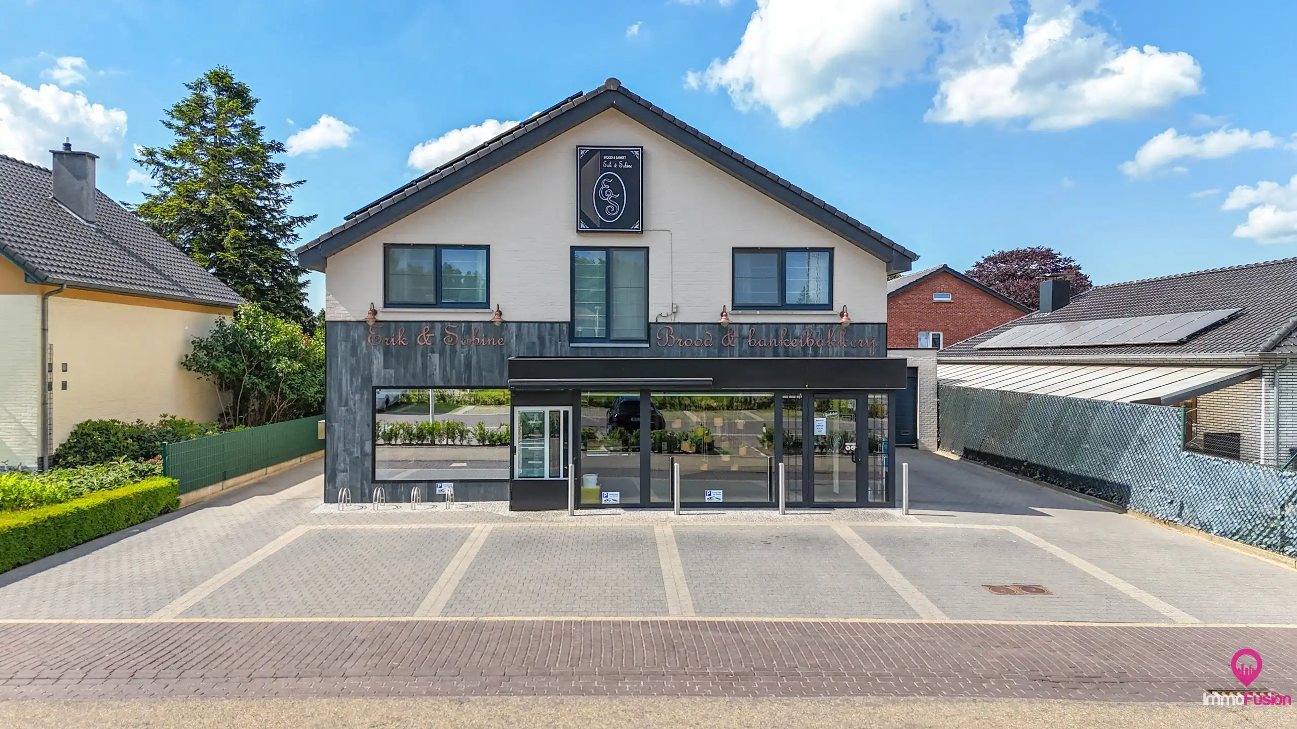 Instapklare bakkerij met woonst in het centrum van Zolder! foto 55